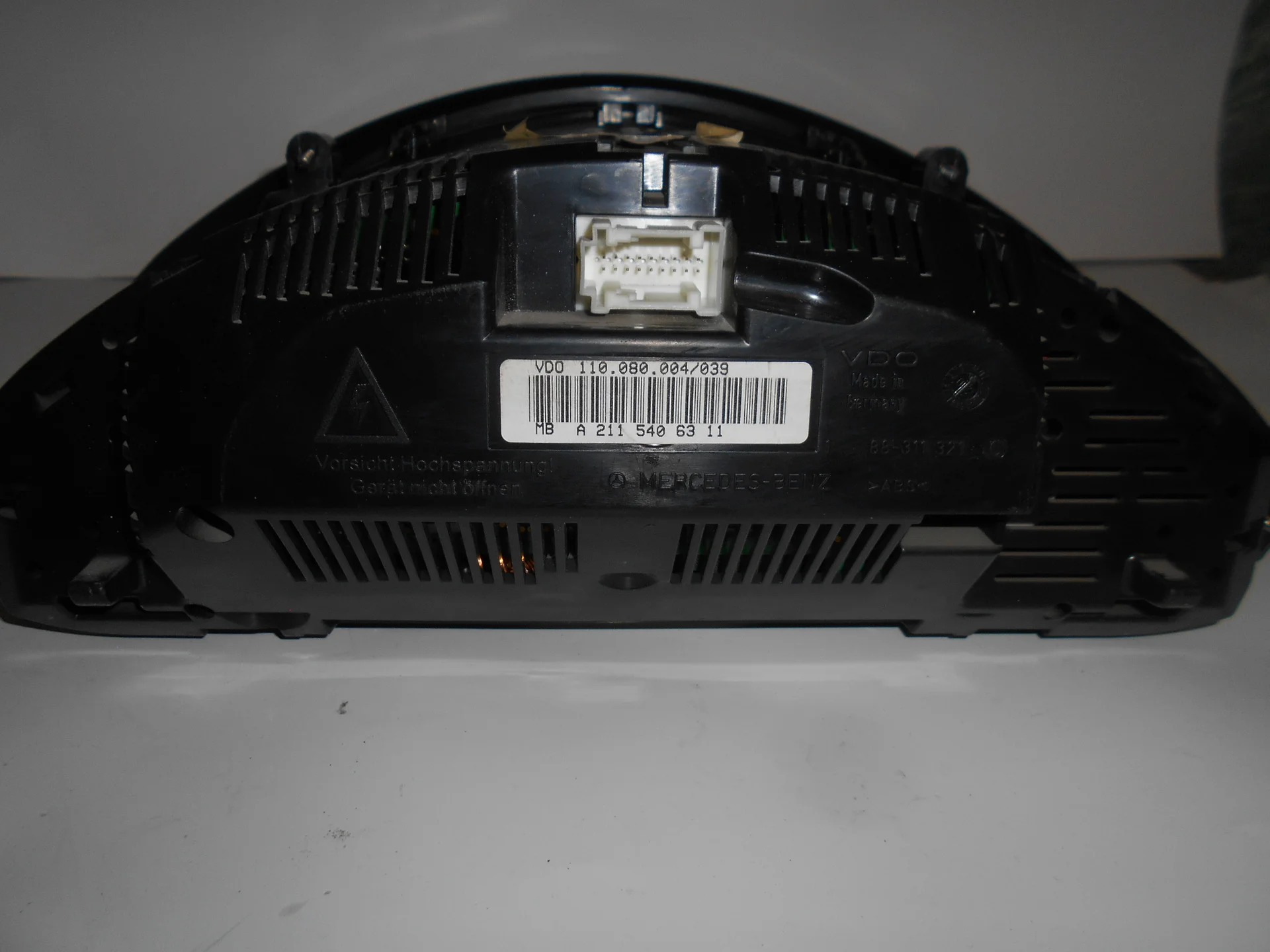 Панель приборов Mercedes-Benz W211 112 A2115406311 - миниатюра 3