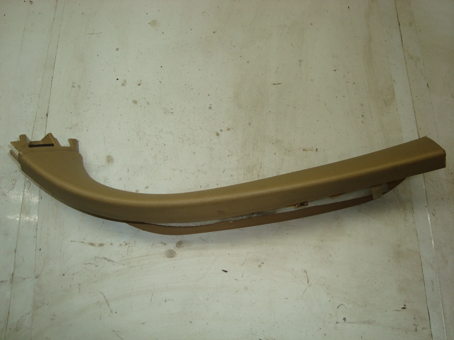 Обшивка двери багажника правая Mercedes-Benz W164 642 A1647402470 - миниатюра 2