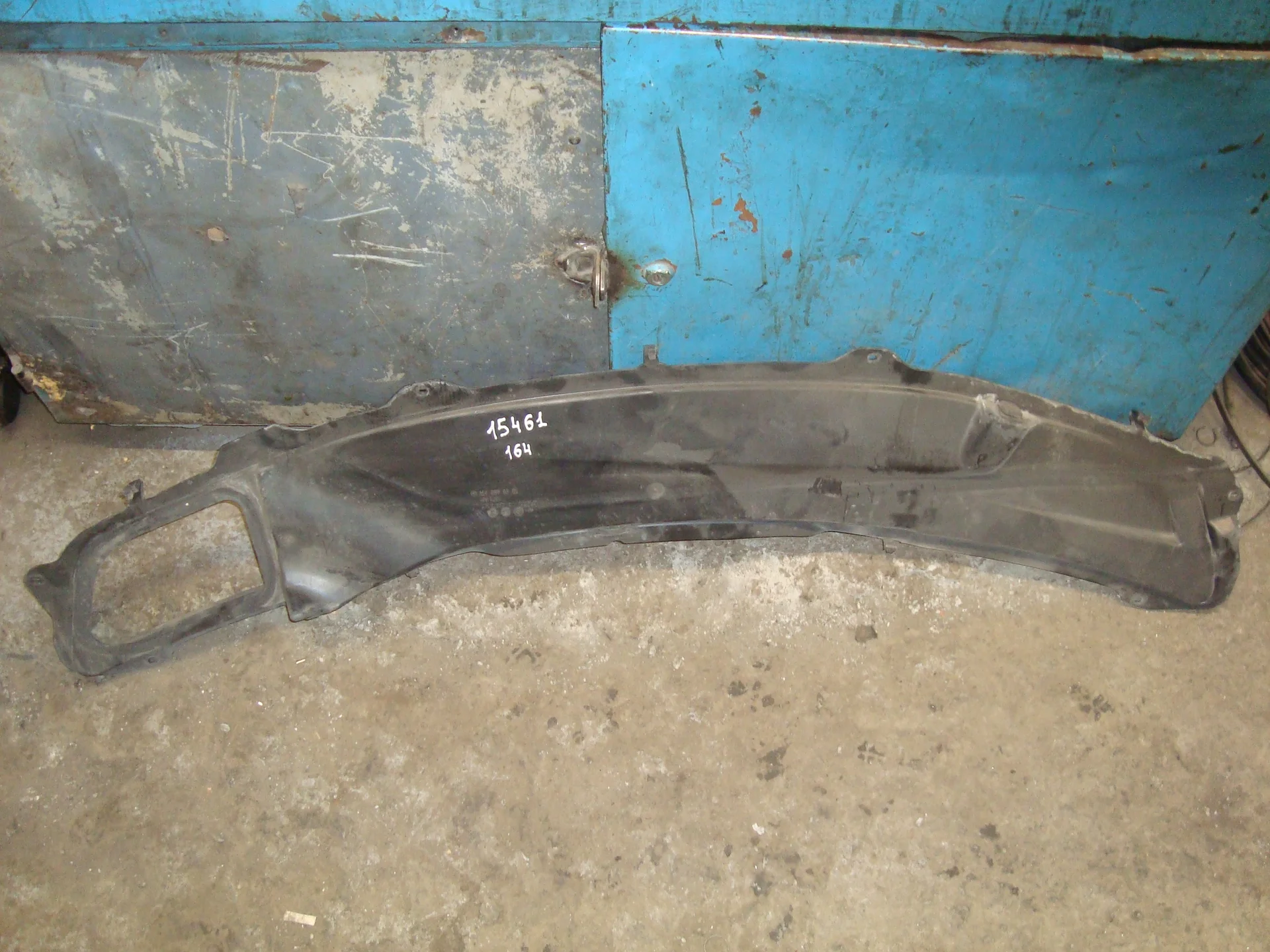 Воздухозаборник капота Mercedes-Benz W164 642 A1648800205 - миниатюра 2