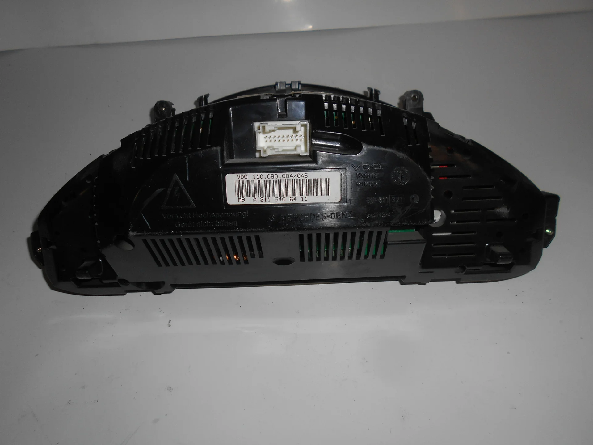 Панель приборов Mercedes-Benz W211 112 A2115406411 - миниатюра 3