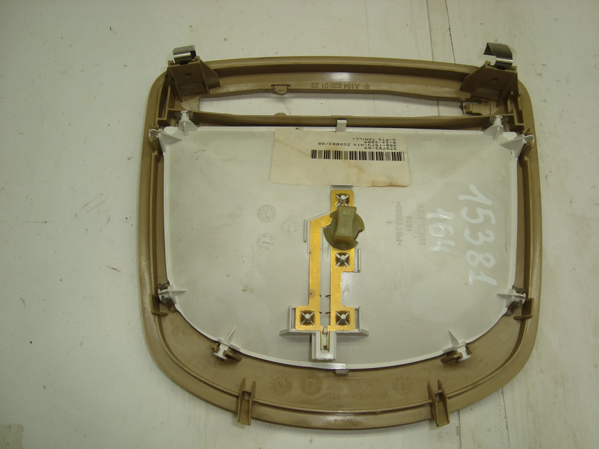 Плафон салонный задний Mercedes-Benz W164 642 A1648200123 - миниатюра 2