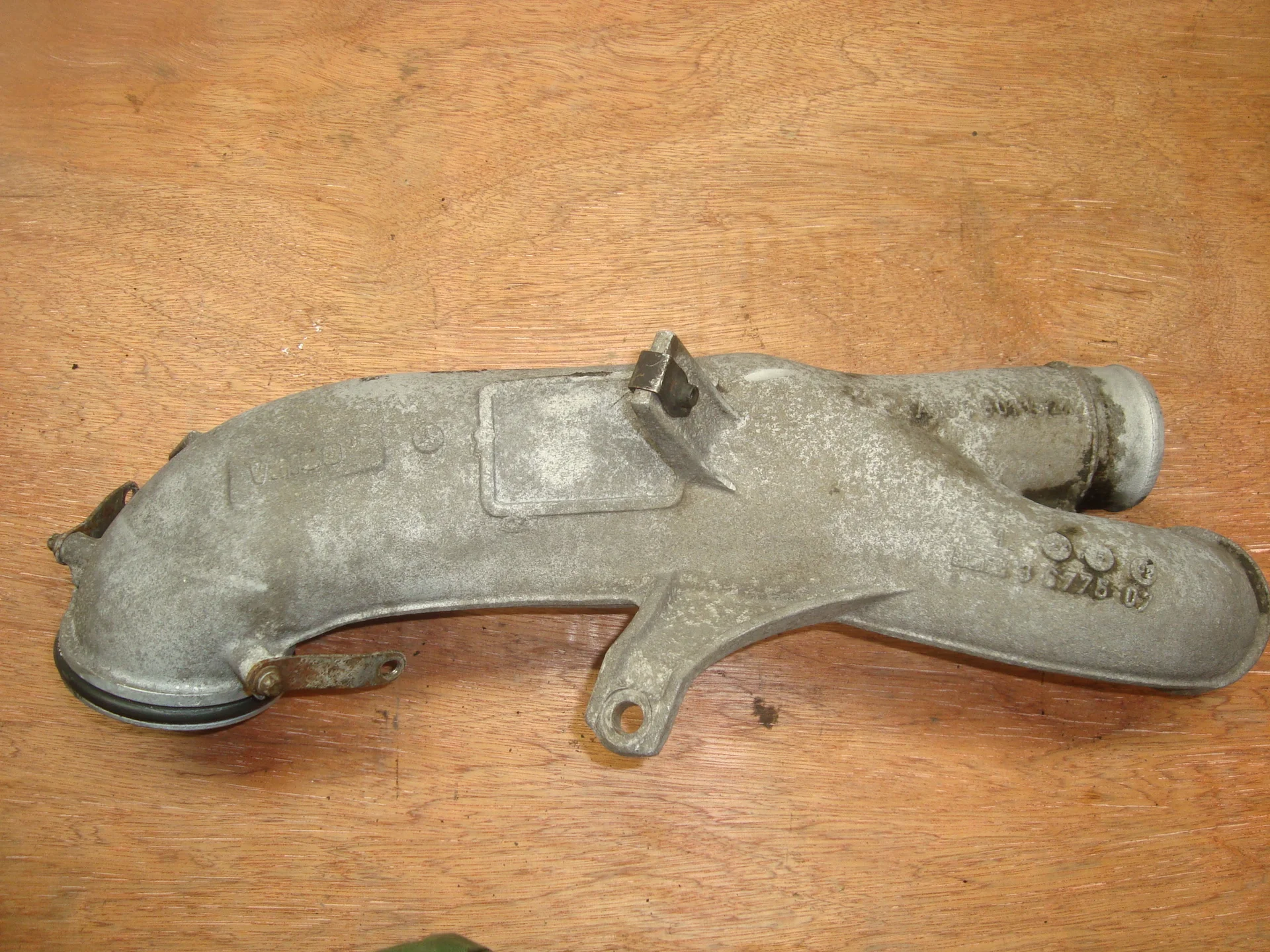 Патрубок интеркулера Mercedes-Benz W163 628 A1635011524 - миниатюра 2