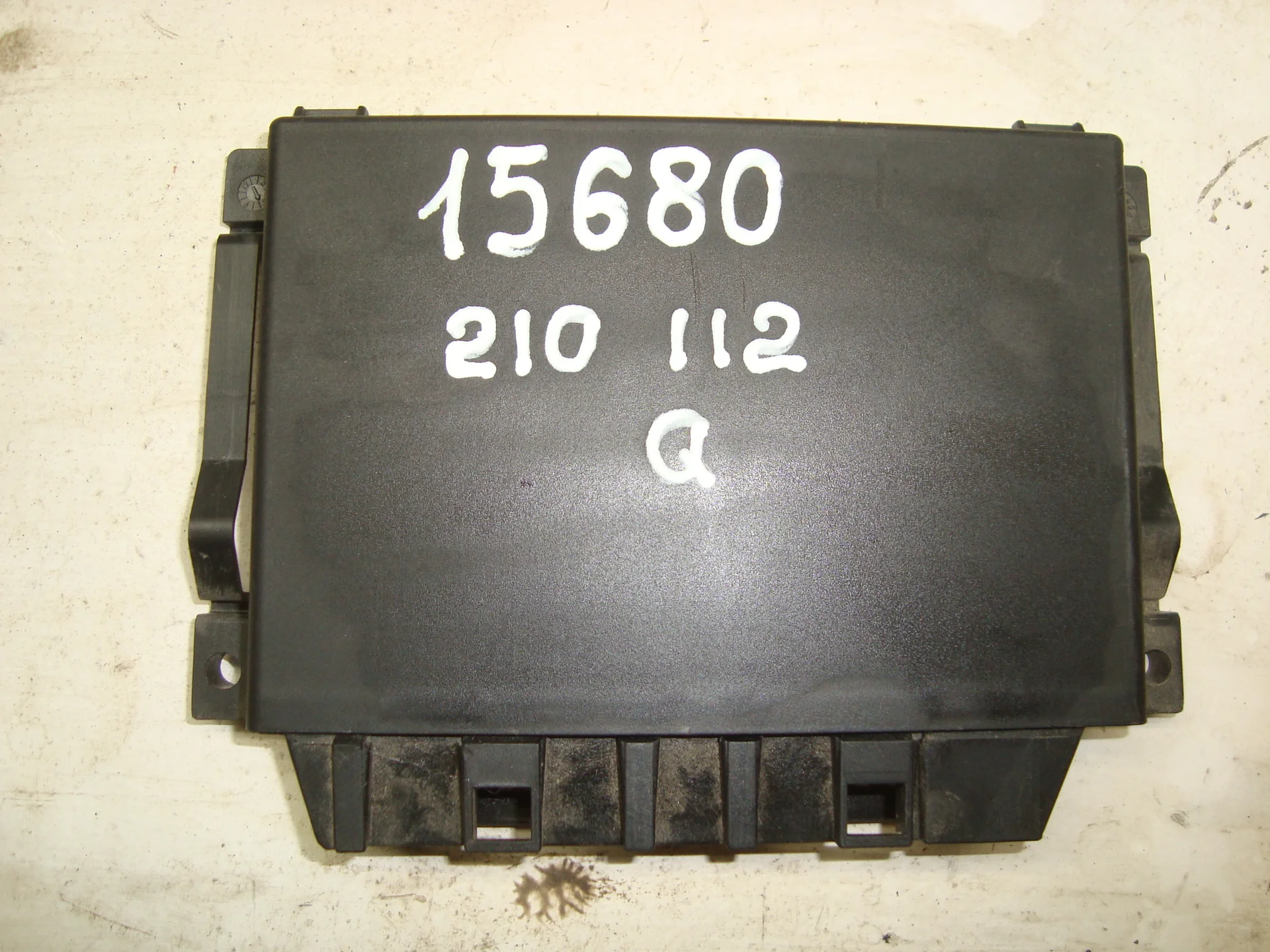 Блок управления парктрониками Mercedes-Benz W210 112 A0205454832 - изображение 1