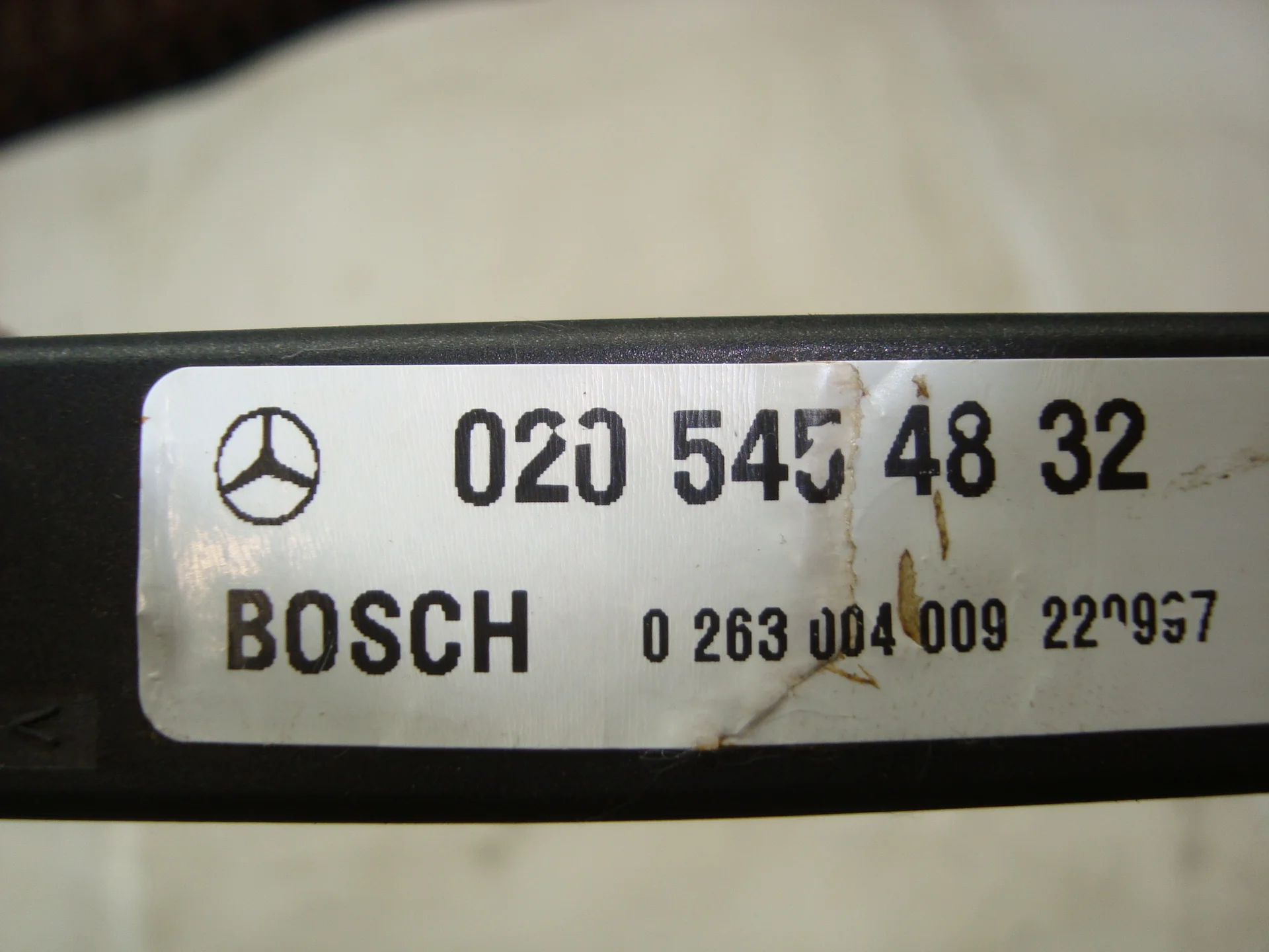 Блок управления парктрониками Mercedes-Benz W210 112 A0205454832 - миниатюра 2