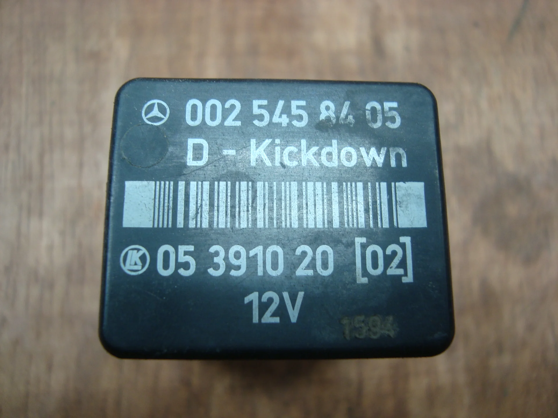 Реле Mercedes-Benz W463 A0025458405 - миниатюра 2