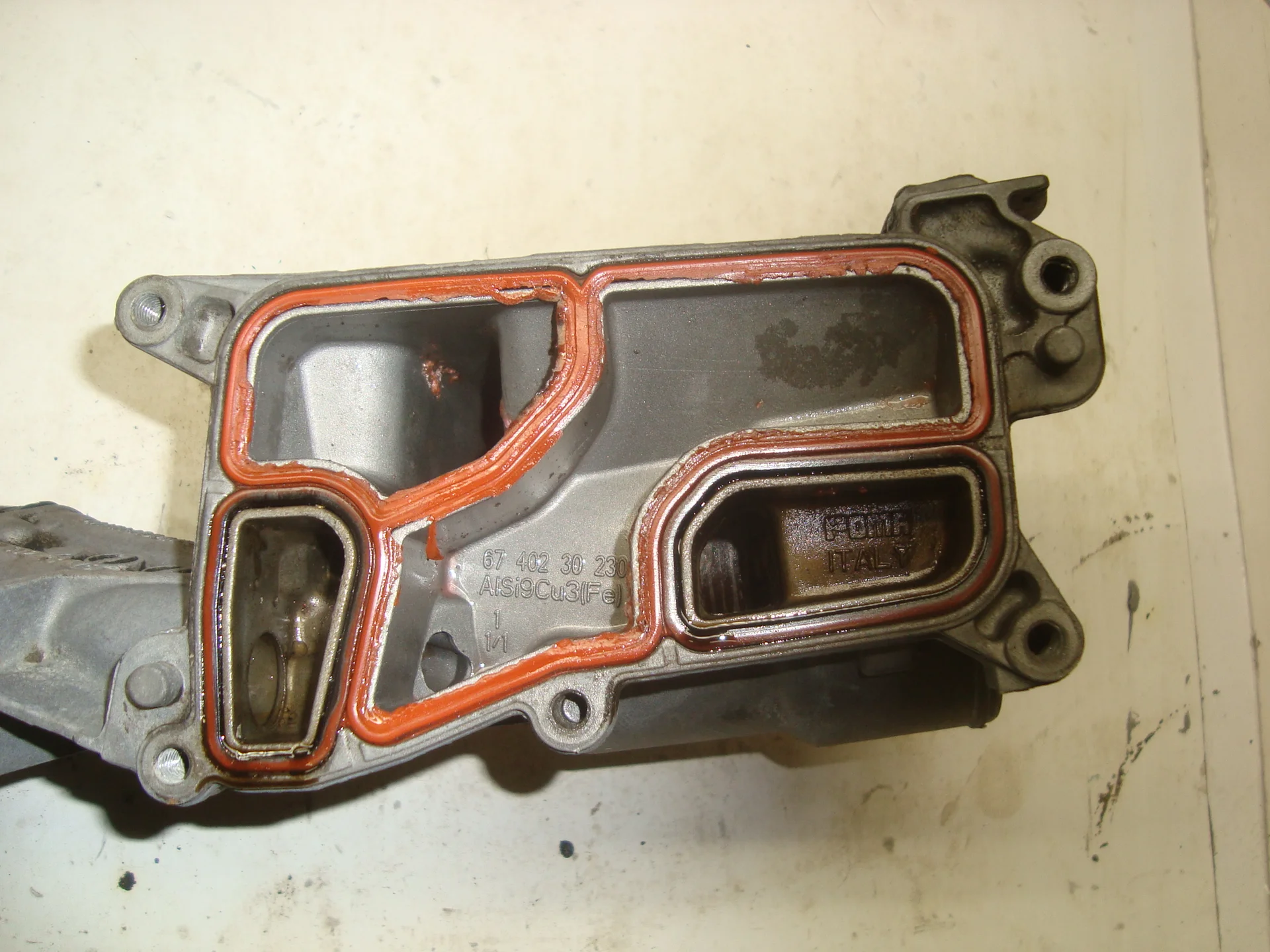 Корпус масляного фильтра Mercedes-Benz W164 272 A2721800110 - миниатюра 2