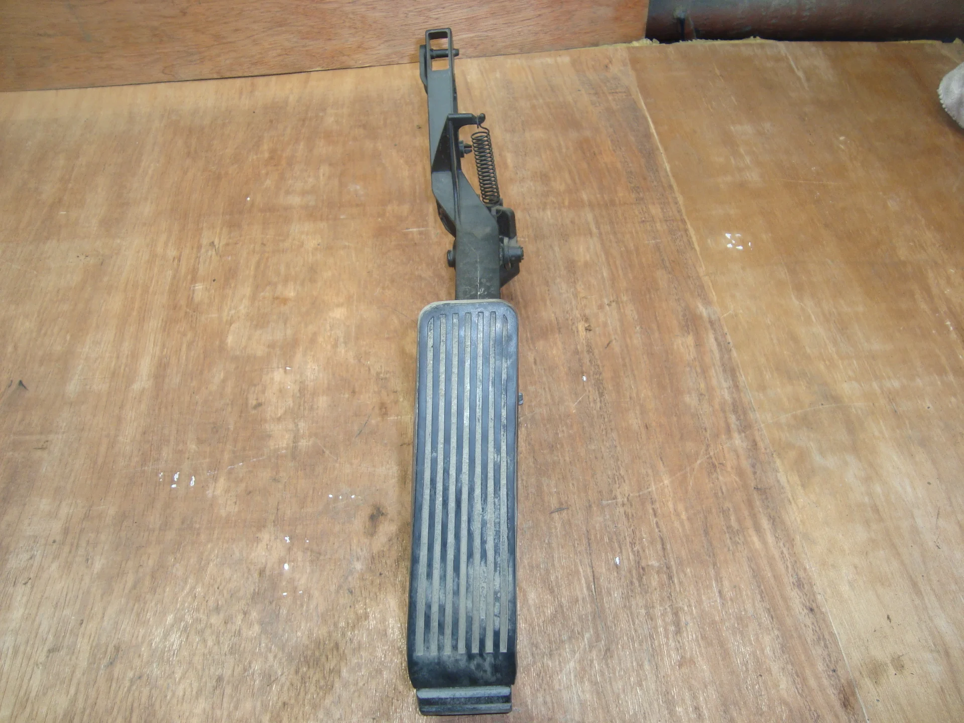 Педаль газа Mercedes-Benz W210 112 A2103010320 - миниатюра 2