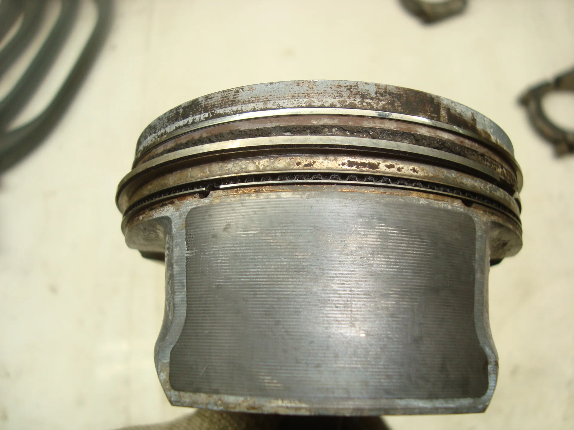 Поршень с шатуном Mercedes-Benz W169 266 - миниатюра 2