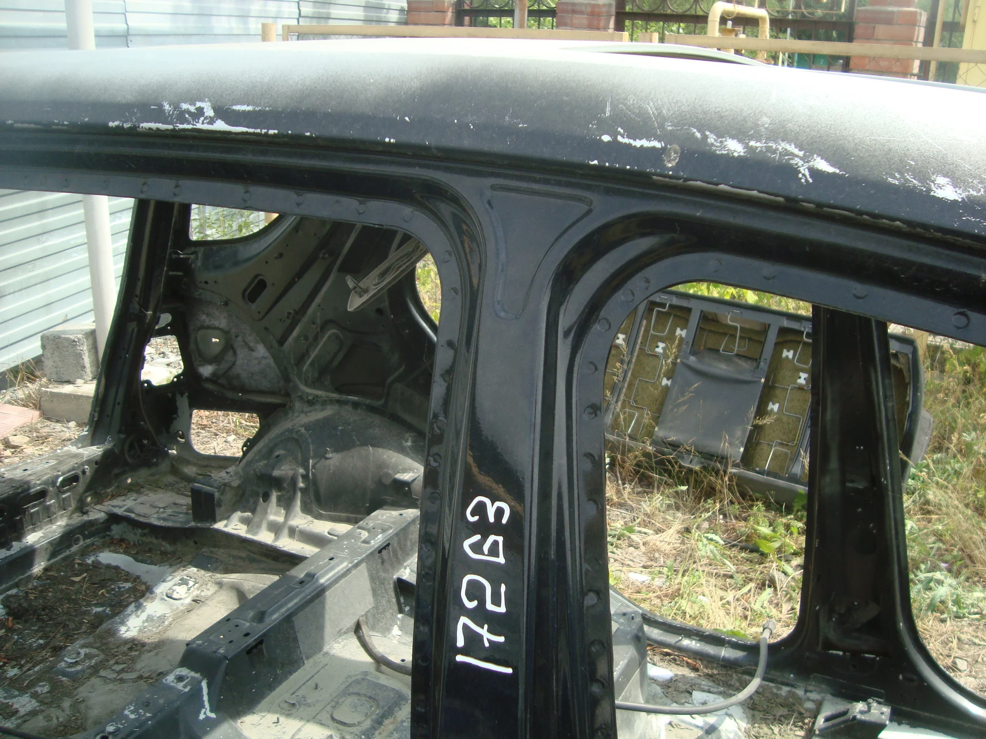 Стойка кузова центральная правая Mercedes-Benz W164 - миниатюра 2