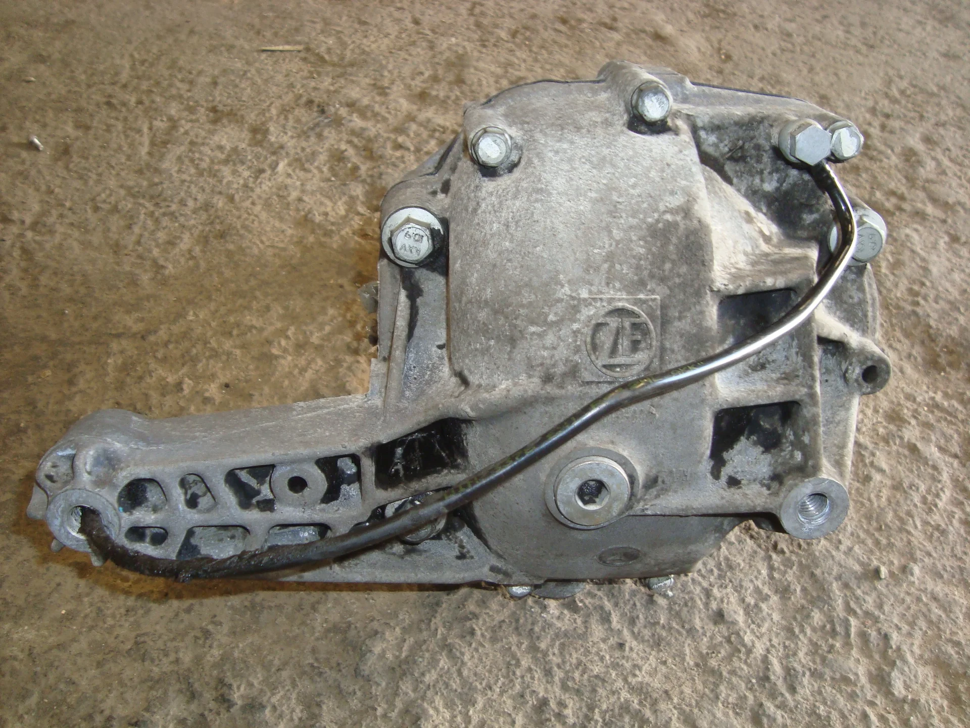 Редуктор переднего моста Mercedes-Benz W163 628 A1633300505 - миниатюра 3