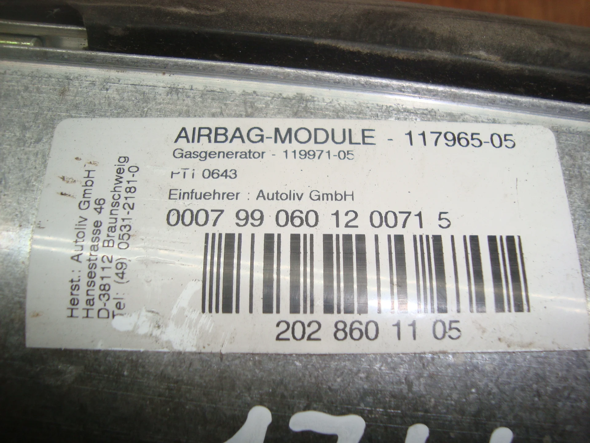 Подушка безопасности правая Mercedes-Benz W202 A2028601105 - миниатюра 2
