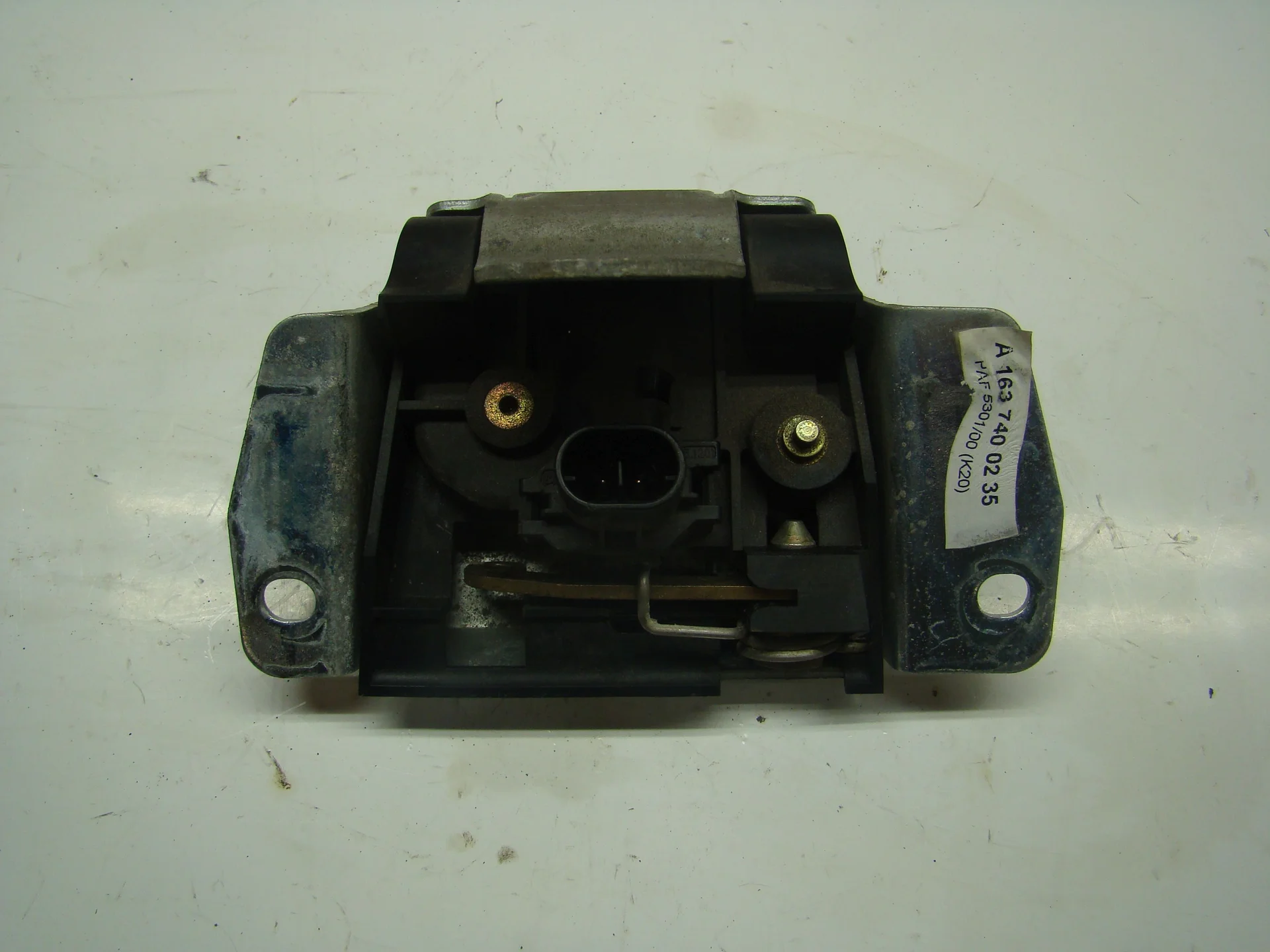Замок багажника Mercedes-Benz W163 112 A1637400235 - изображение 1