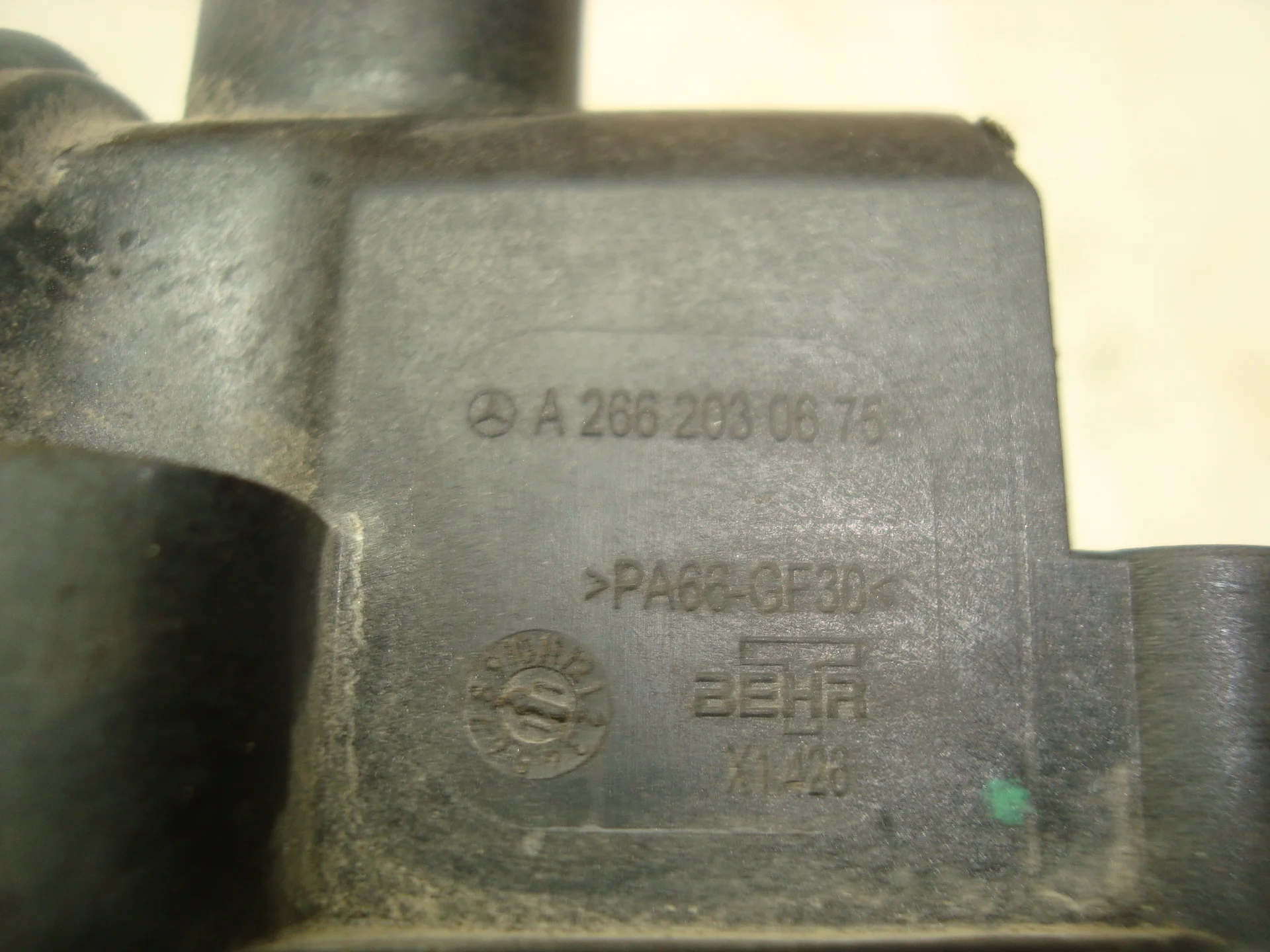 Термостат Mercedes-Benz W169 266 A2662030675 - миниатюра 3