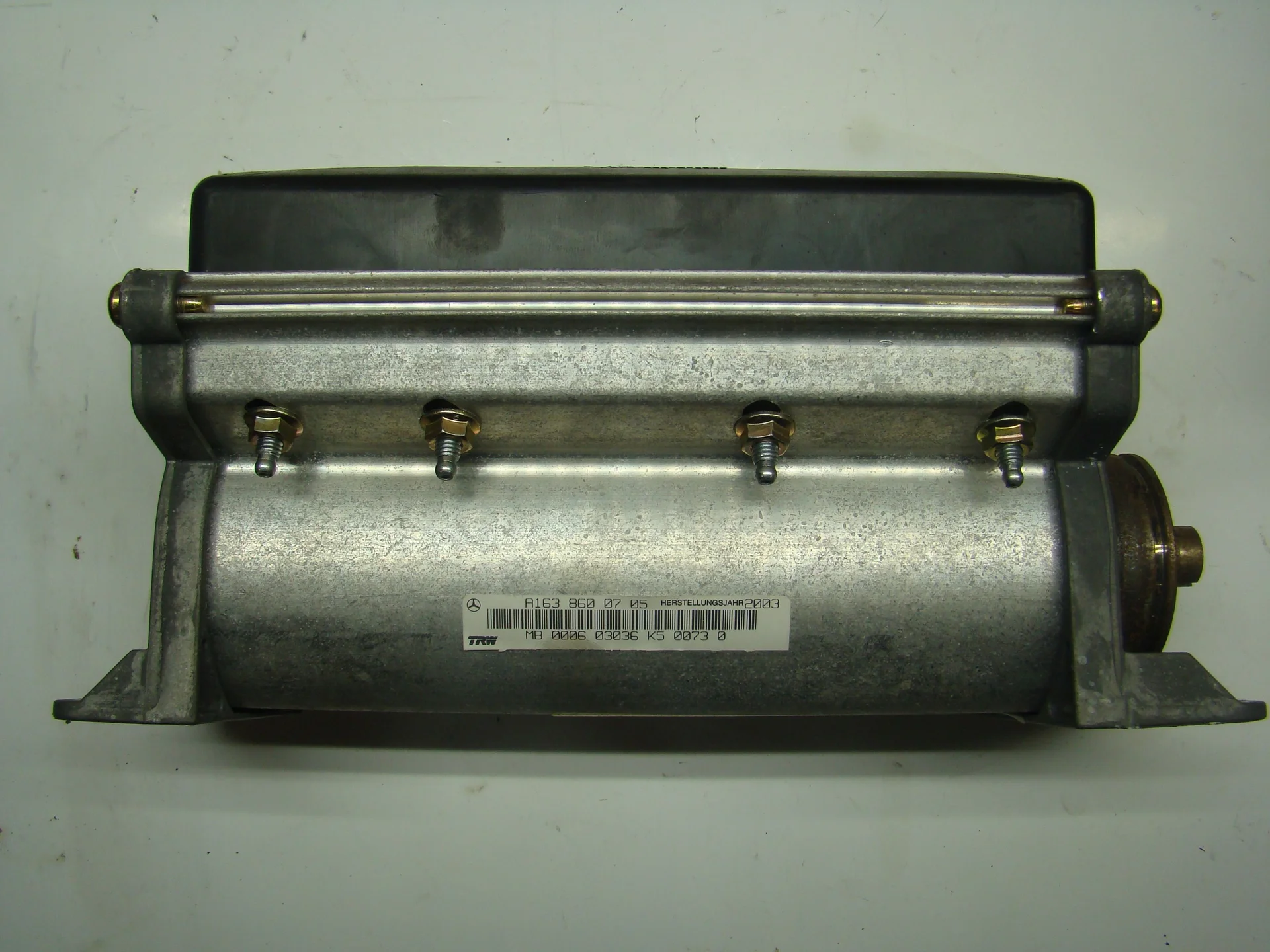 Подушка безопасности в торпеду Mercedes-Benz W163 112 A1638600705 - миниатюра 2
