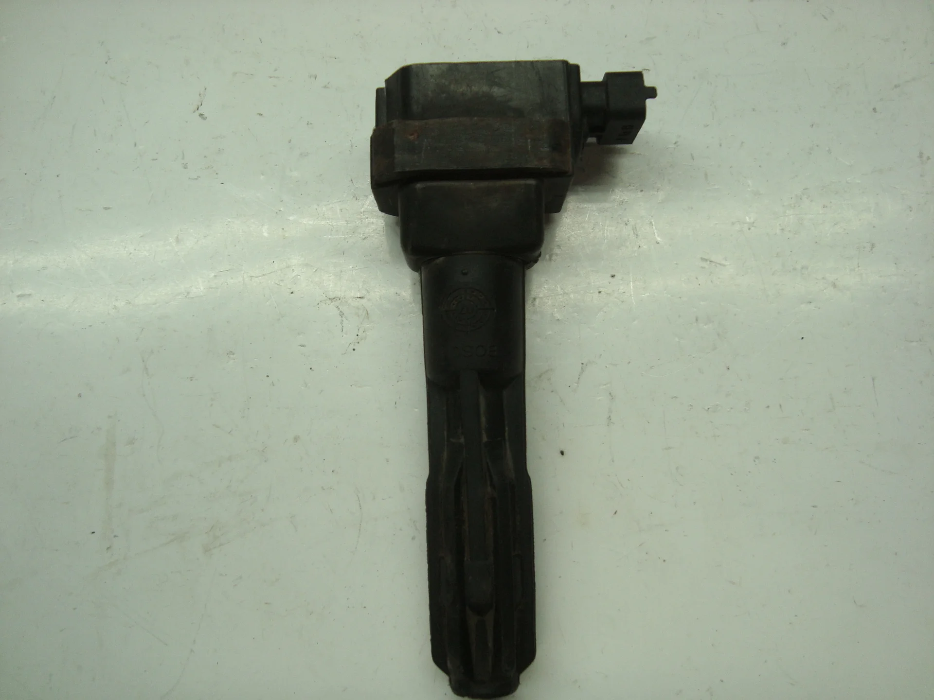 Катушка зажигания Mercedes-Benz W210 119 A0001587203 - миниатюра 2