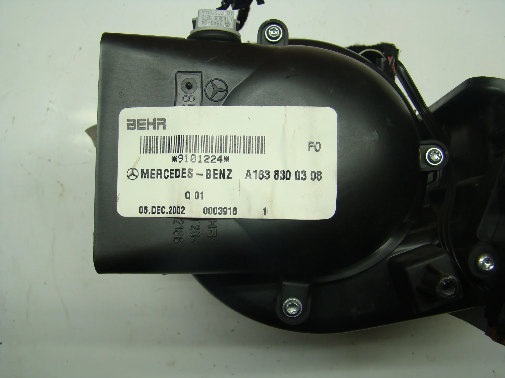 Мотор печки задней Mercedes-Benz W163 112 A1638300308 - миниатюра 3