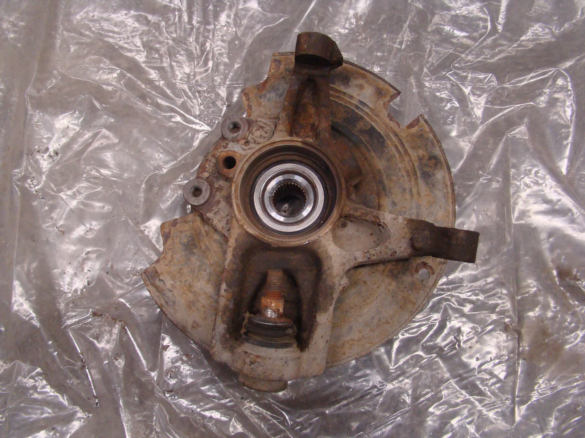Кулак задний правый Mercedes-Benz W163 112 A1633500608 - миниатюра 2