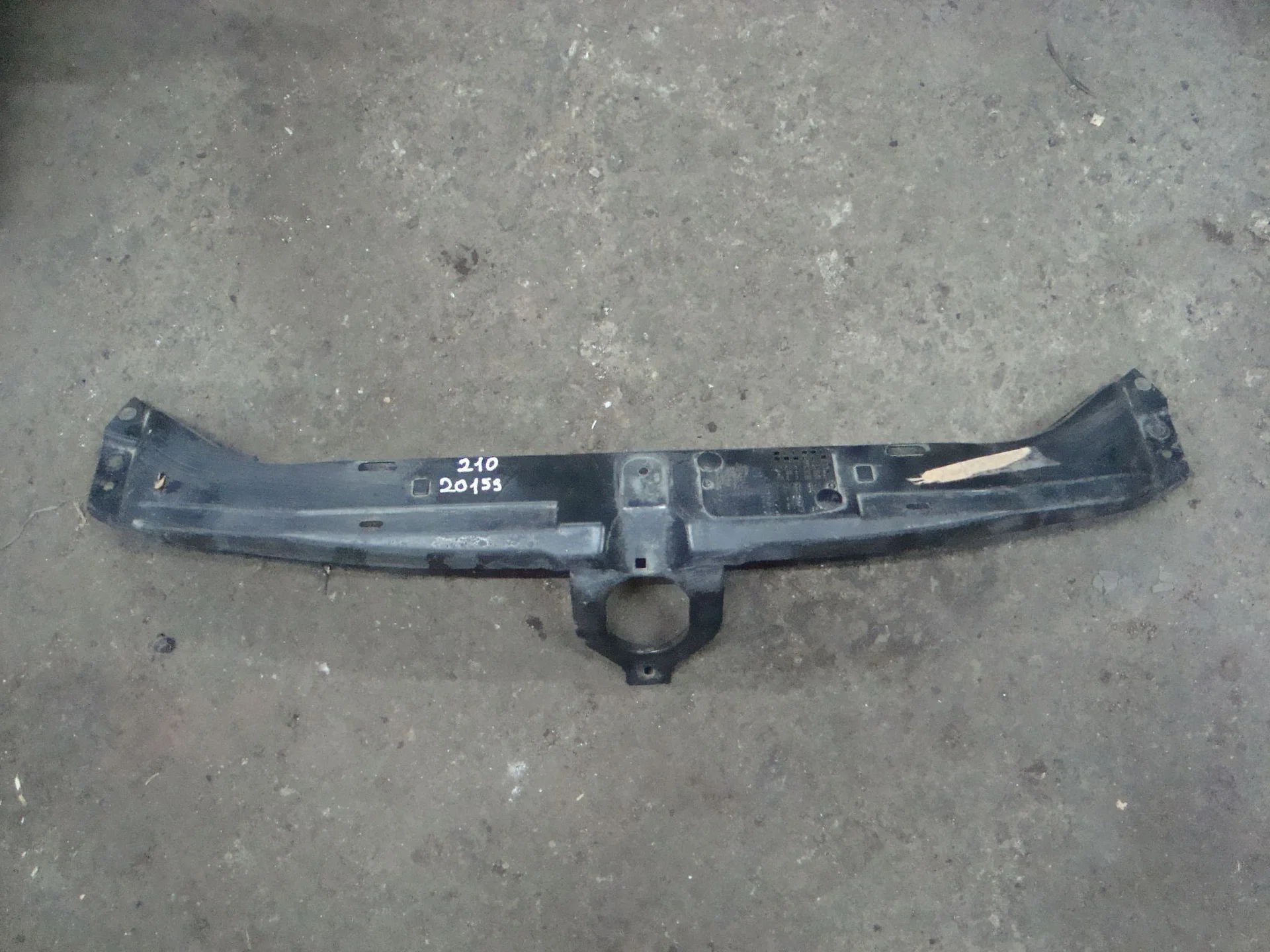 Панель передняя (телевизор) Mercedes-Benz W210 119 A2106200172 - изображение 1