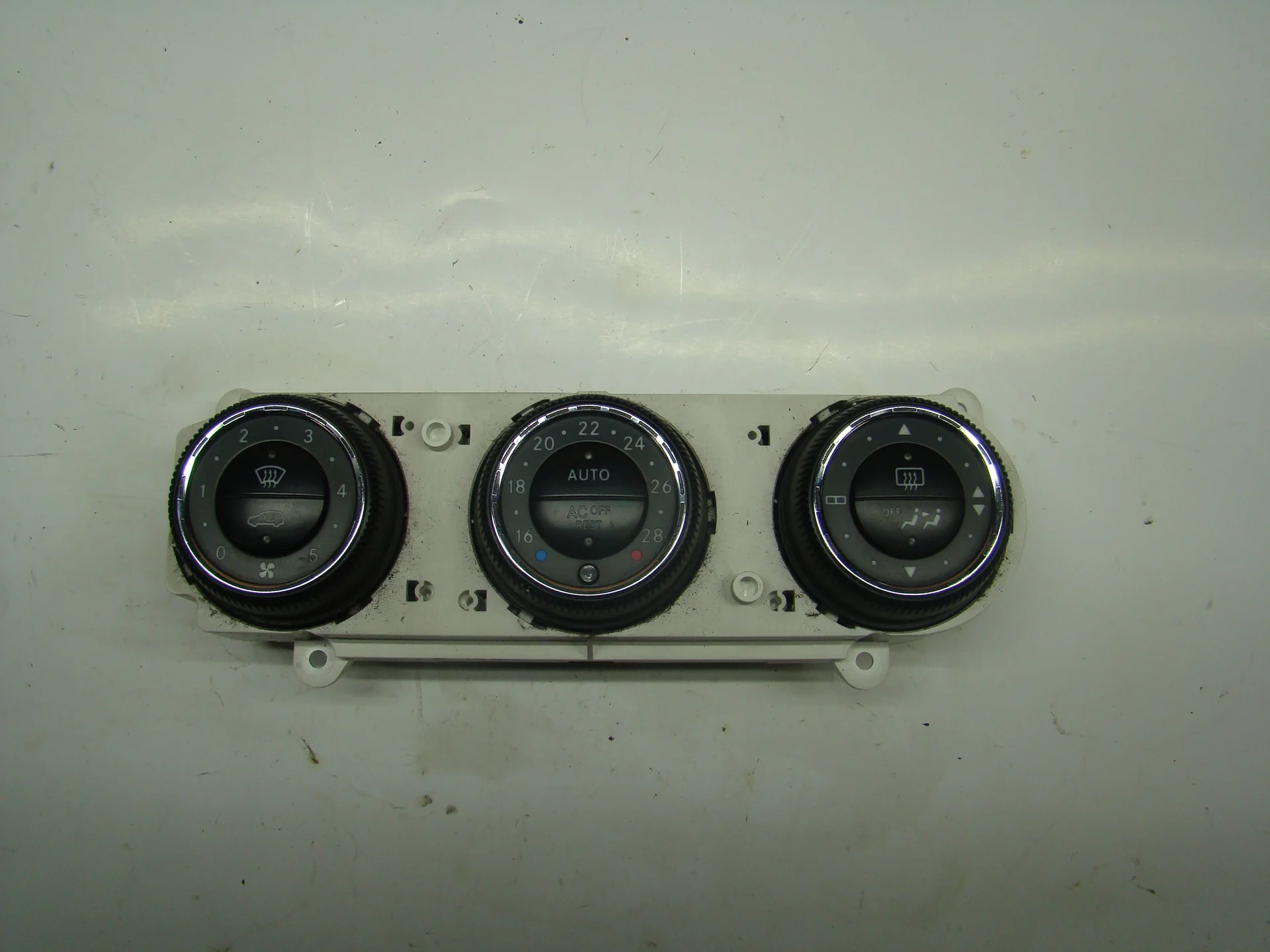 Блок управления климат контролем Mercedes-Benz W163 112 A1638204289 - изображение 1