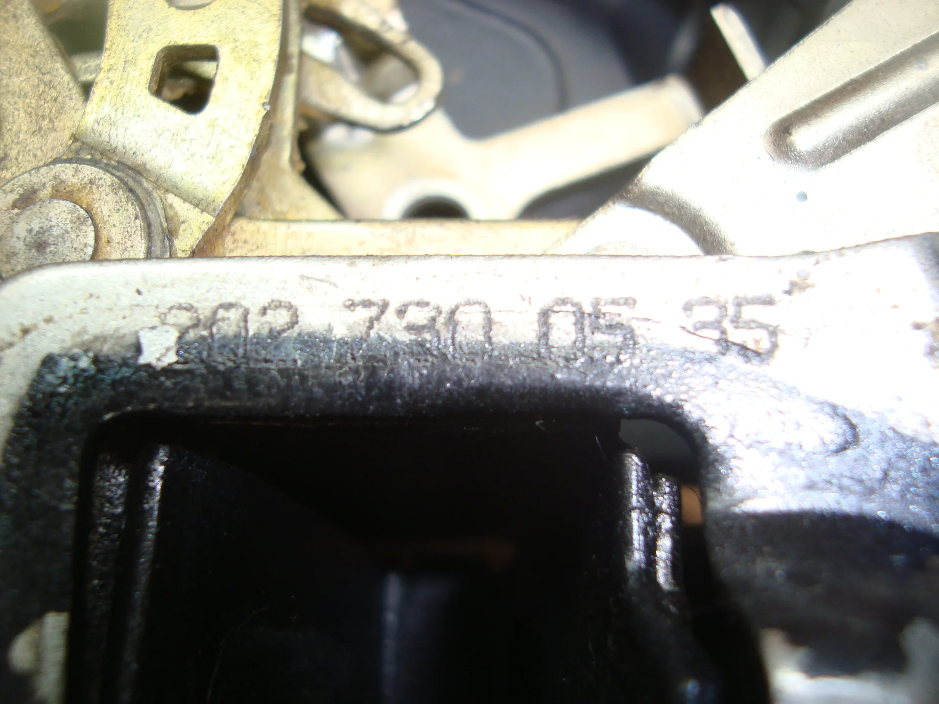 Замок двери задней левой Mercedes-Benz W210 119 A2027300535 - миниатюра 2