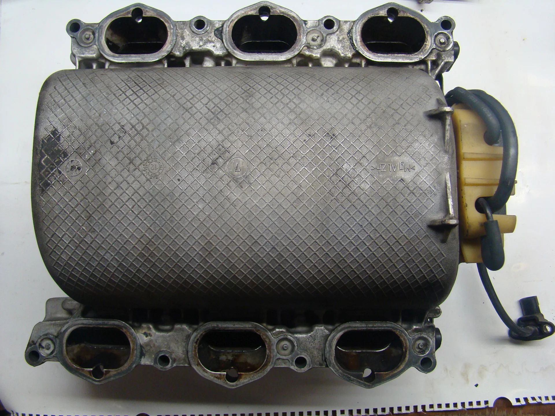 Впускной коллектор Mercedes-Benz W164 272 A2721402701 - изображение 1