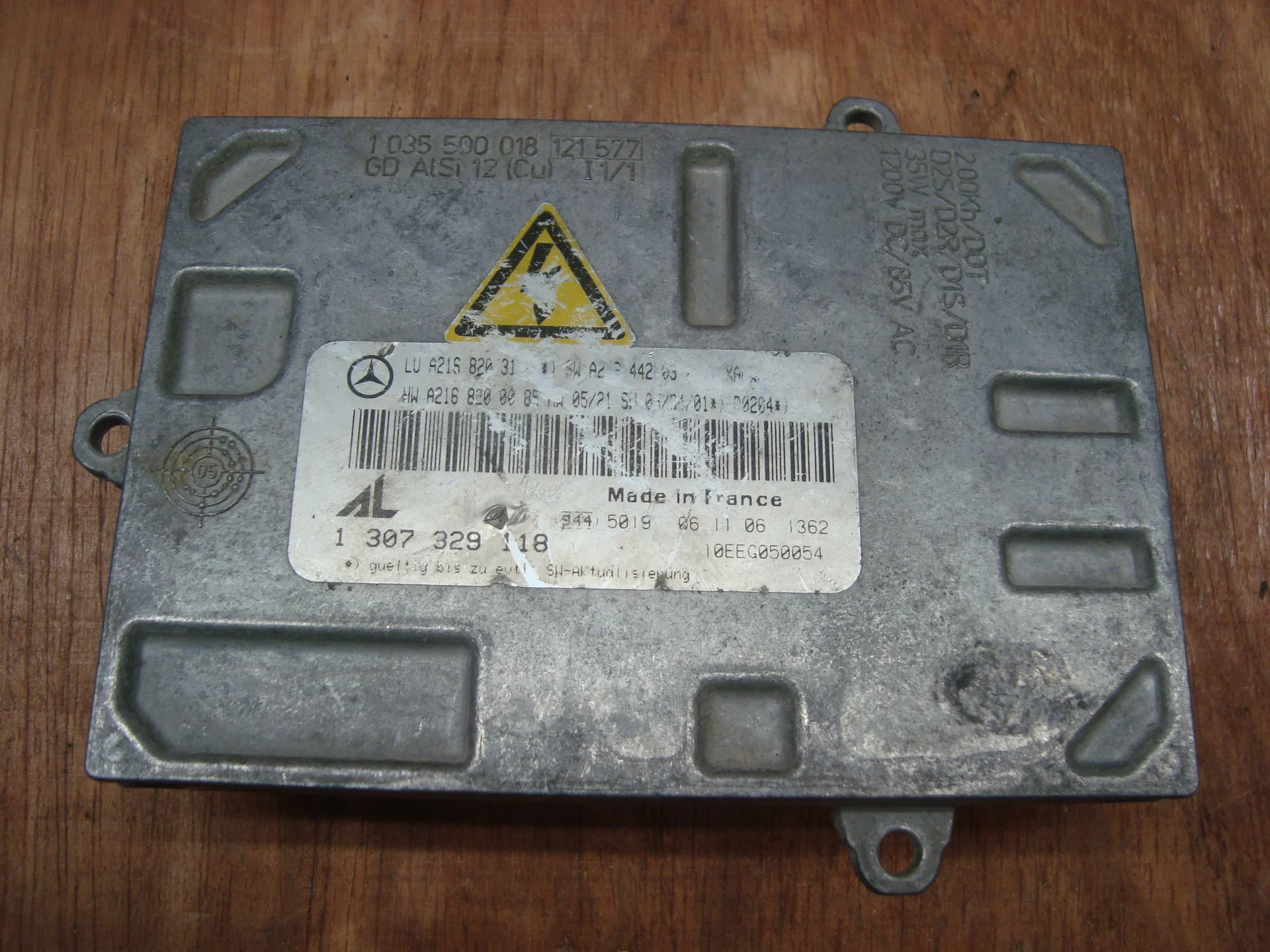 Блок розжига ксенона Mercedes-Benz W216 A2168200085 - изображение 1