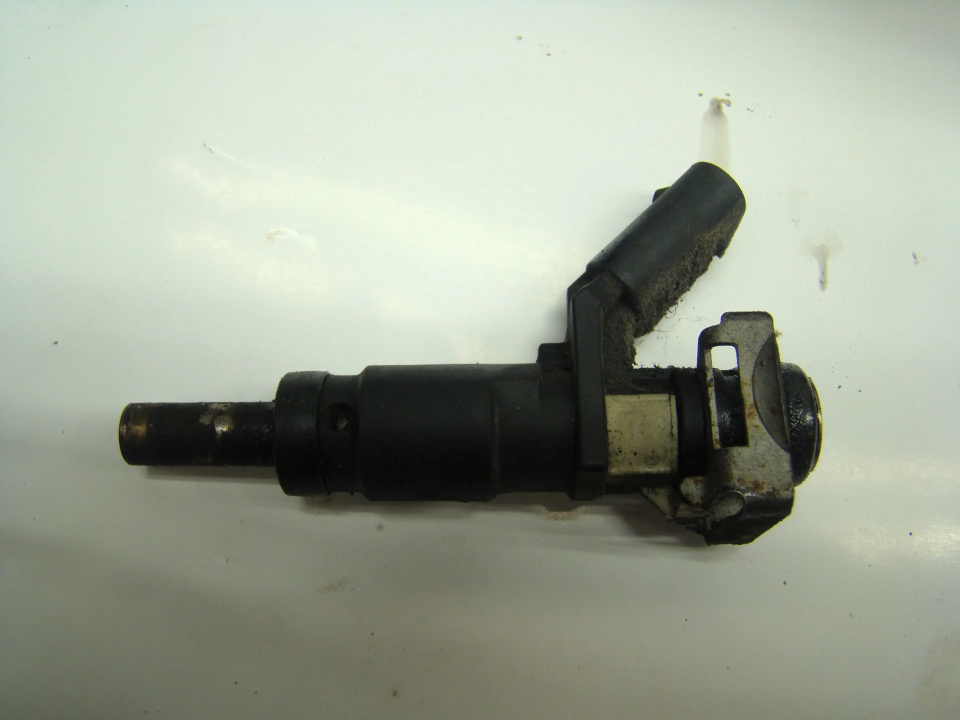 Топливная форсунка Mercedes-Benz W164 272 A2720780249 - изображение 1