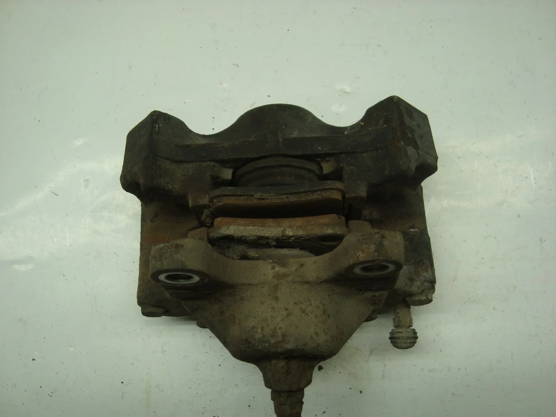 Суппорт задний правый Mercedes-Benz W210 119 A0014203683 - миниатюра 3