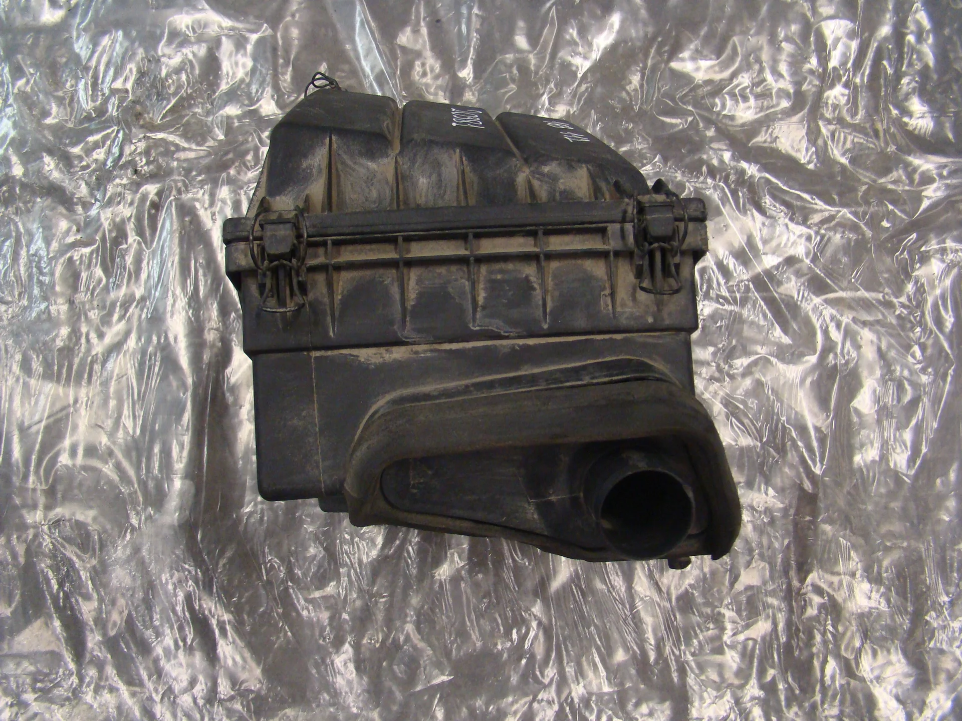 Корпус воздушного фильтра Mercedes-Benz W163 112 A6040940004 - миниатюра 3