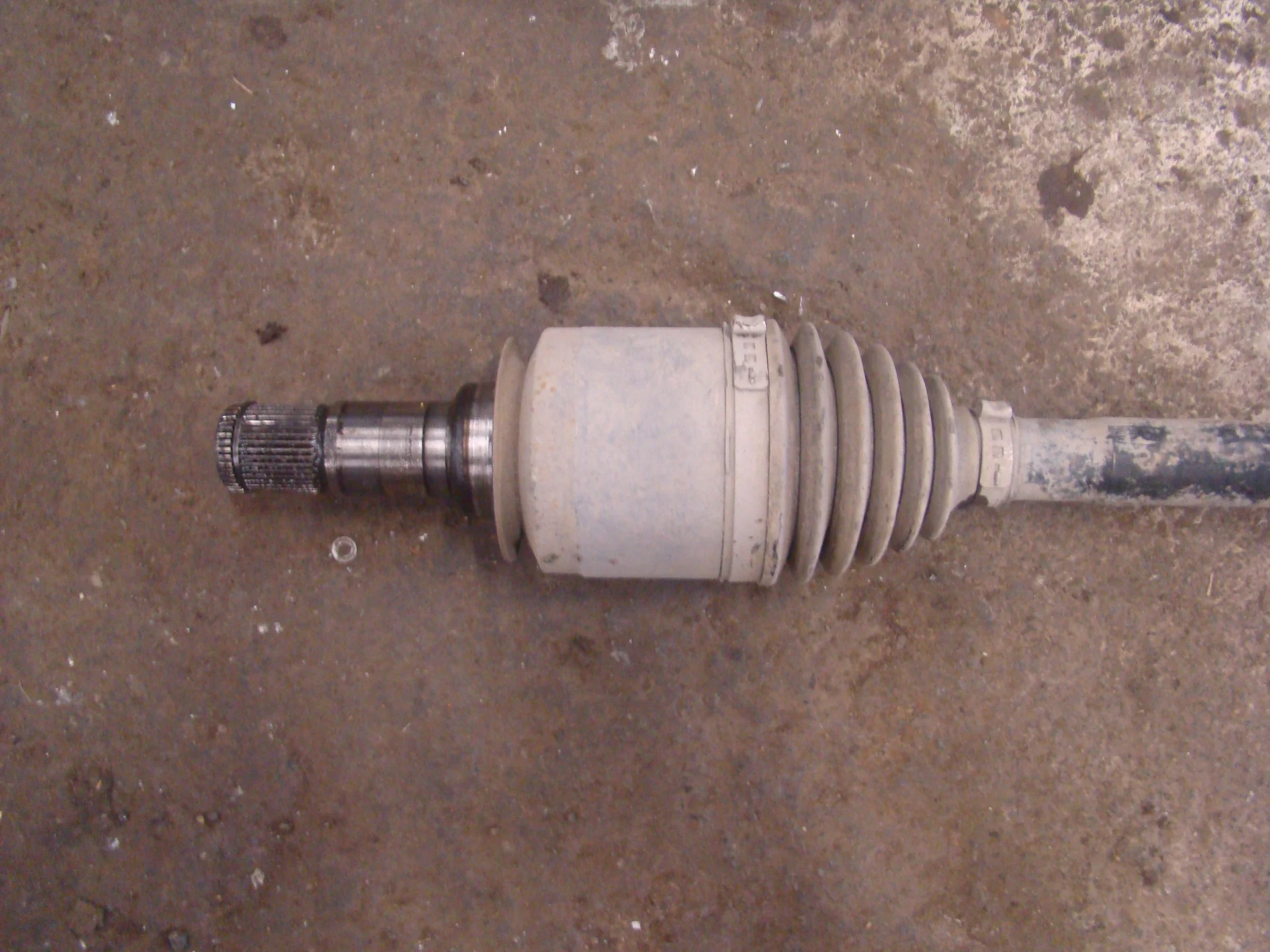 Привод задний Mercedes-Benz W164 272 A1643500010 - миниатюра 2