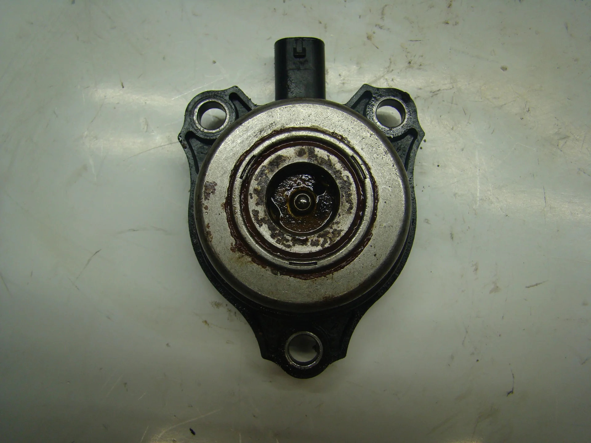 Клапан электромагнитный Mercedes-Benz W164 272 A2720510177 - миниатюра 2