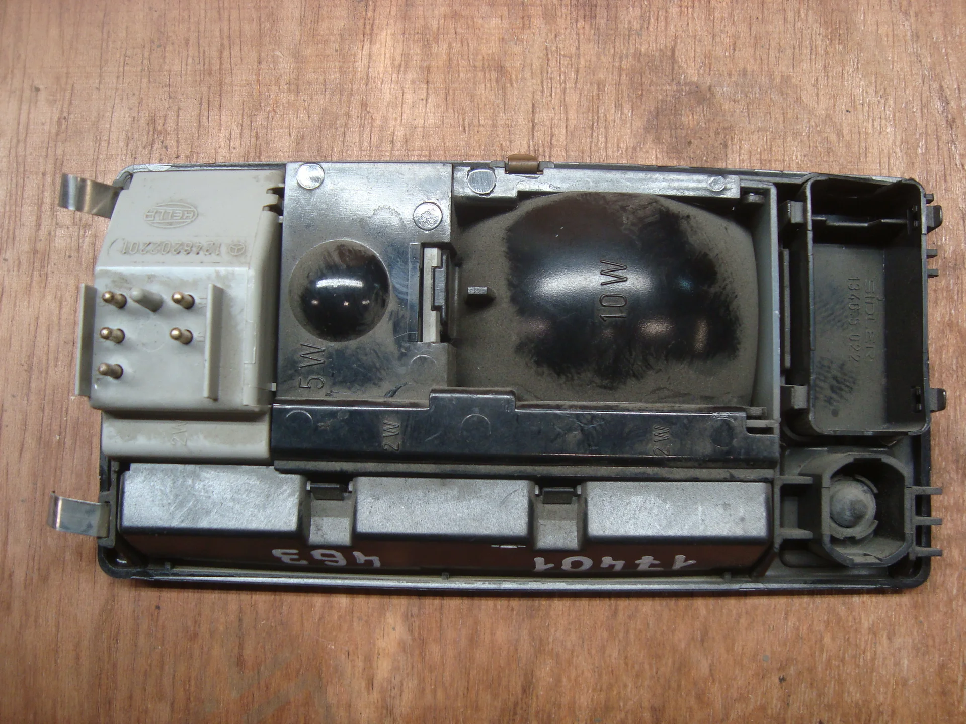 Плафон салонный передний Mercedes-Benz W463 A1248210138 - миниатюра 2