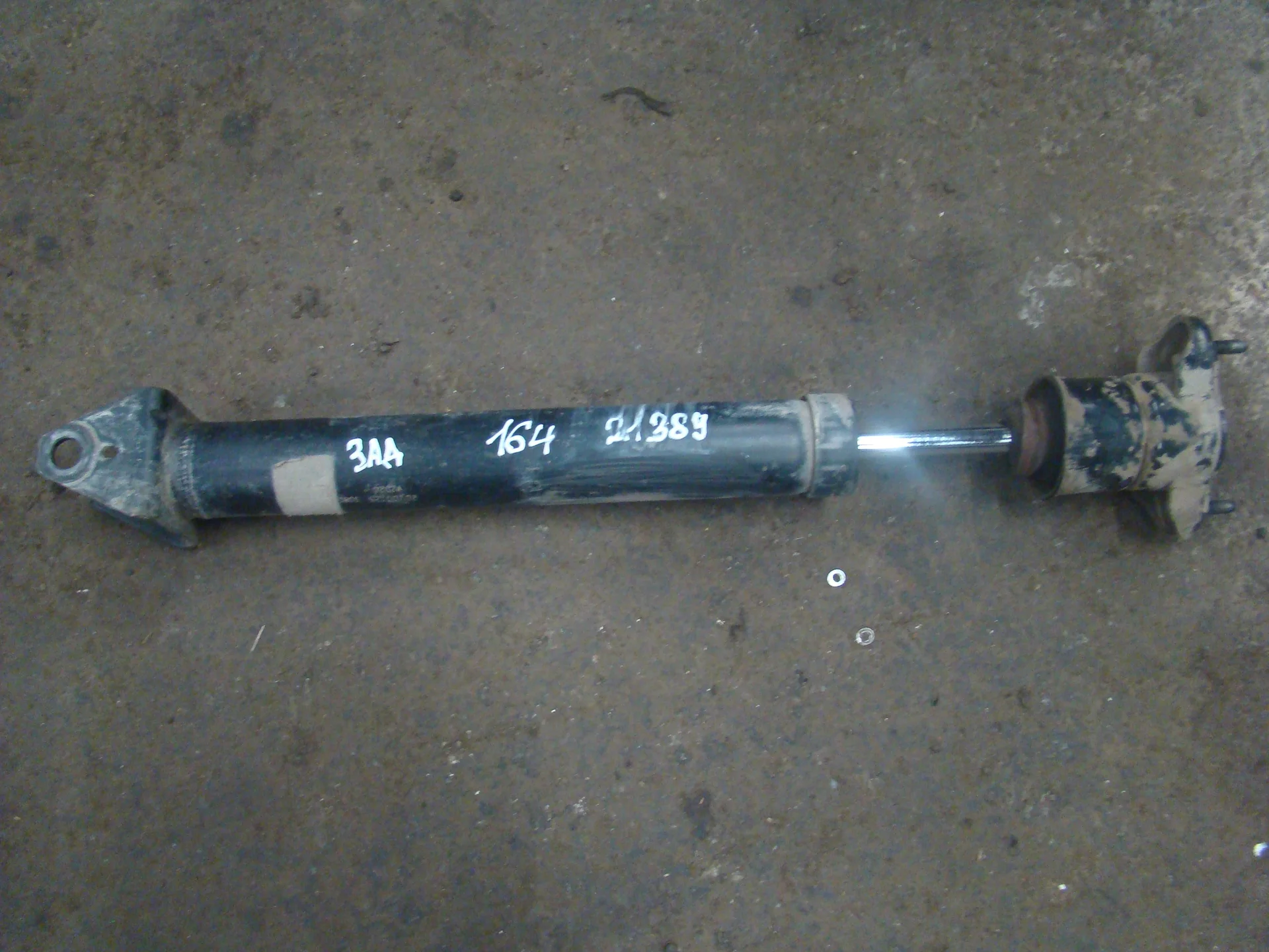 Амортизатор задний Mercedes-Benz W164 272 A1643202431 - изображение 1
