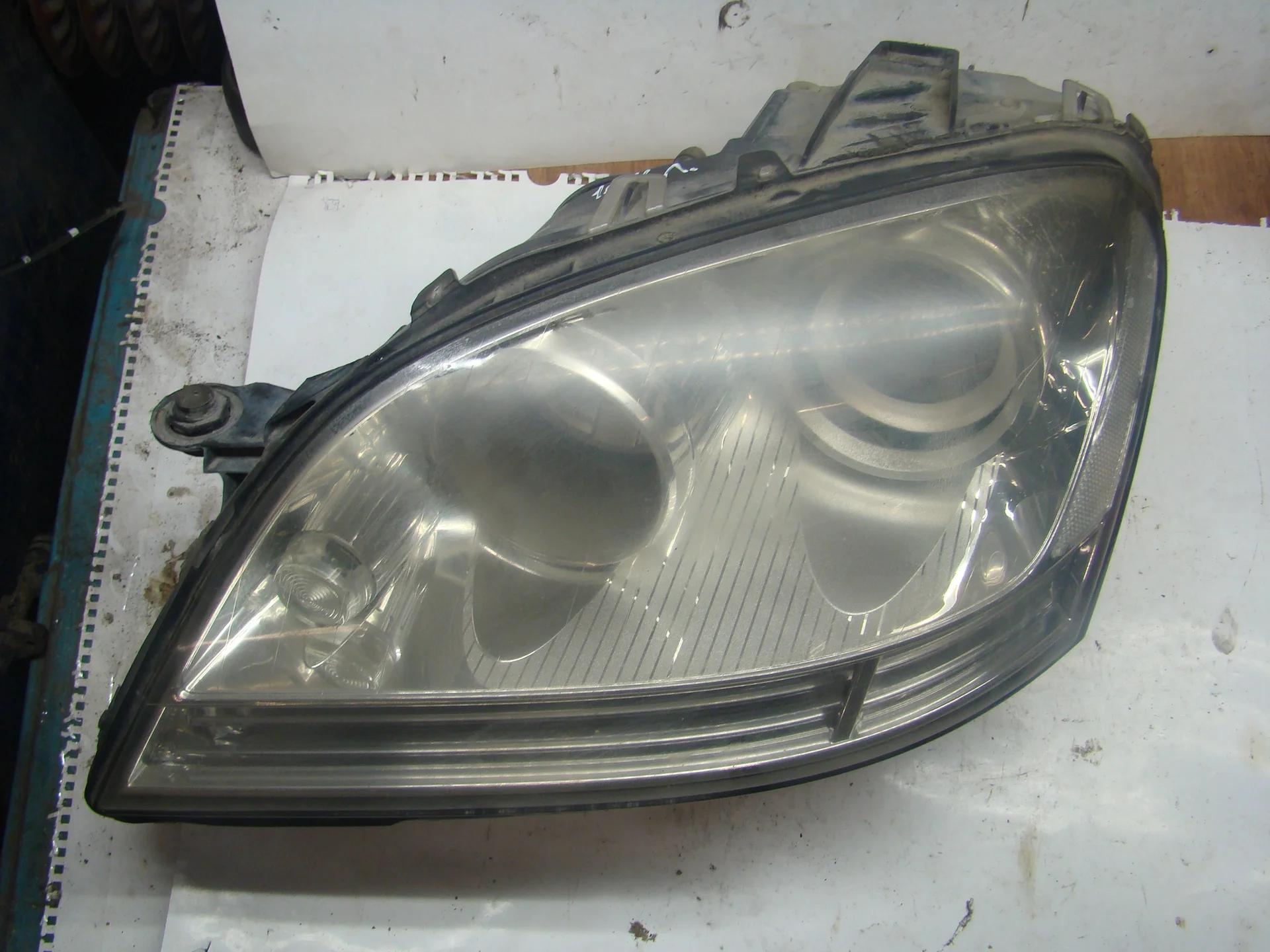 Блок фара левая Mercedes-Benz W164 272 A1648200159 - изображение 1