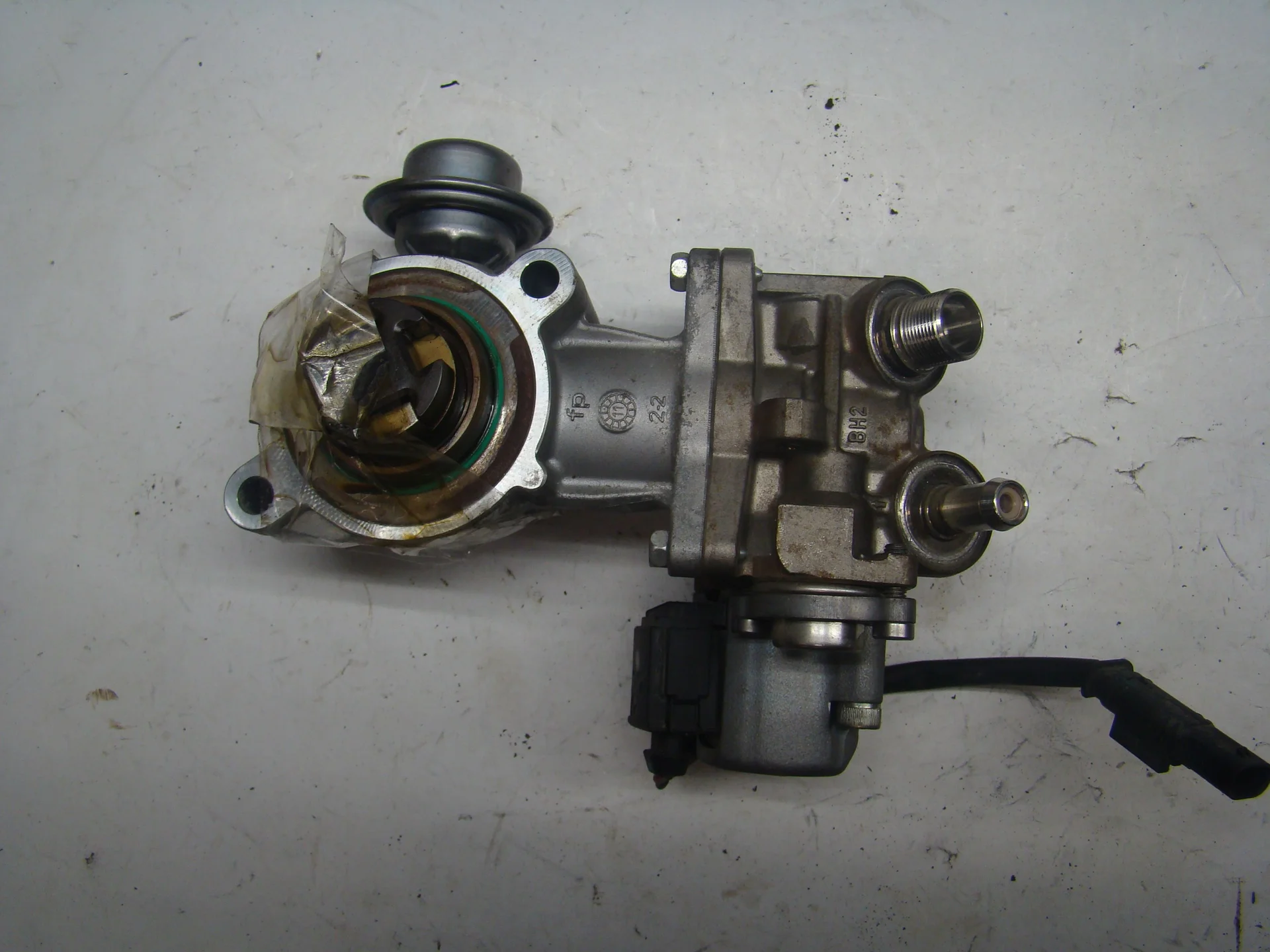 ТНВД Mercedes-Benz W212 271 A2711500420 - изображение 1