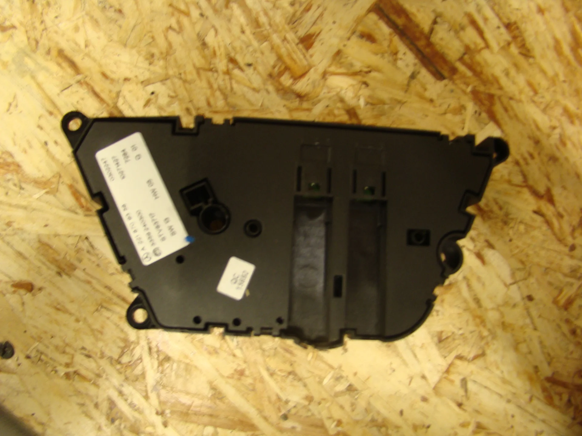 Блок управления правым сидением Mercedes-Benz W221  А2218709358 - миниатюра 2