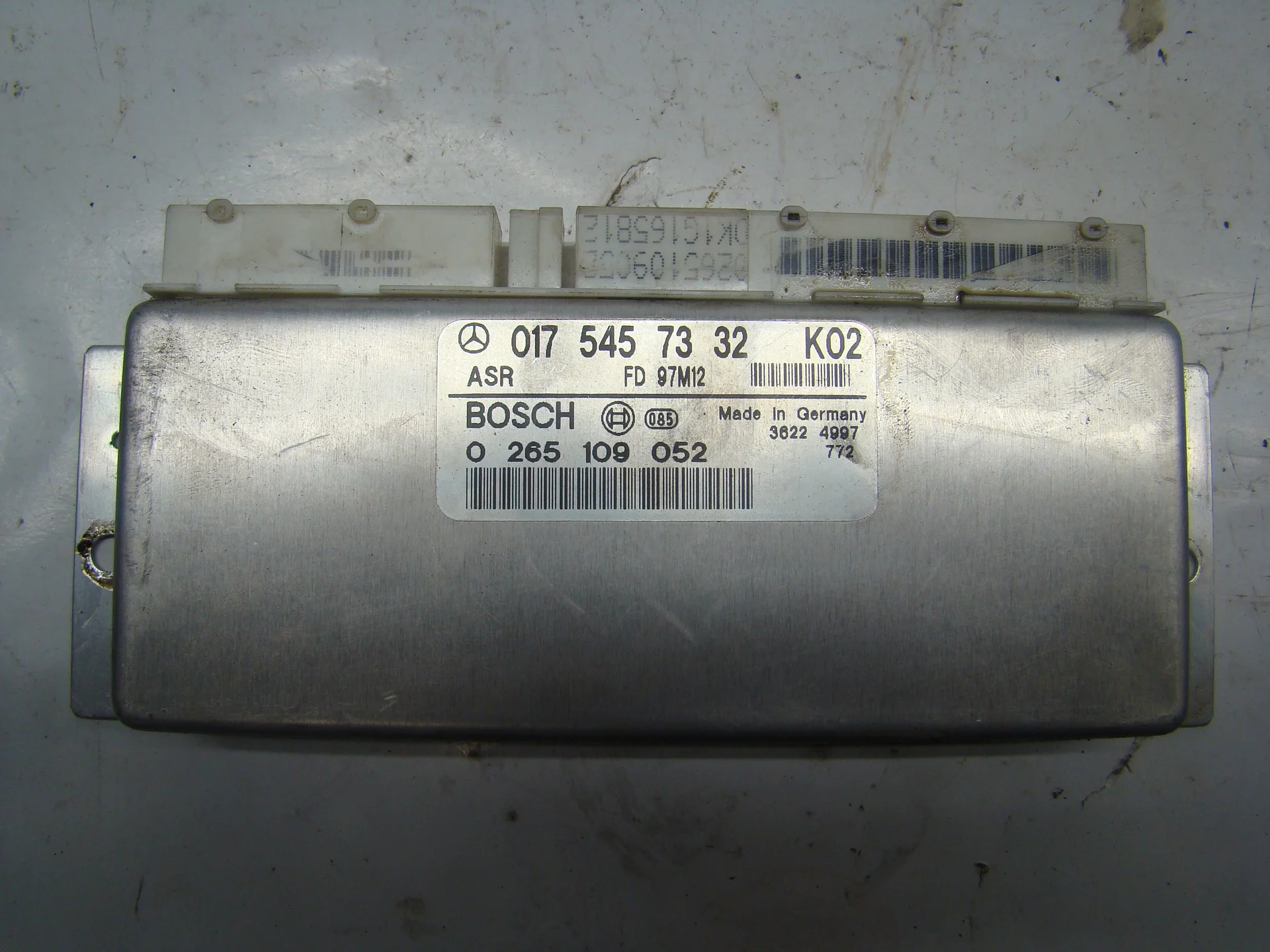 Блок управления ASR Mercedes-Benz W210 112 A0175457332 - изображение 1