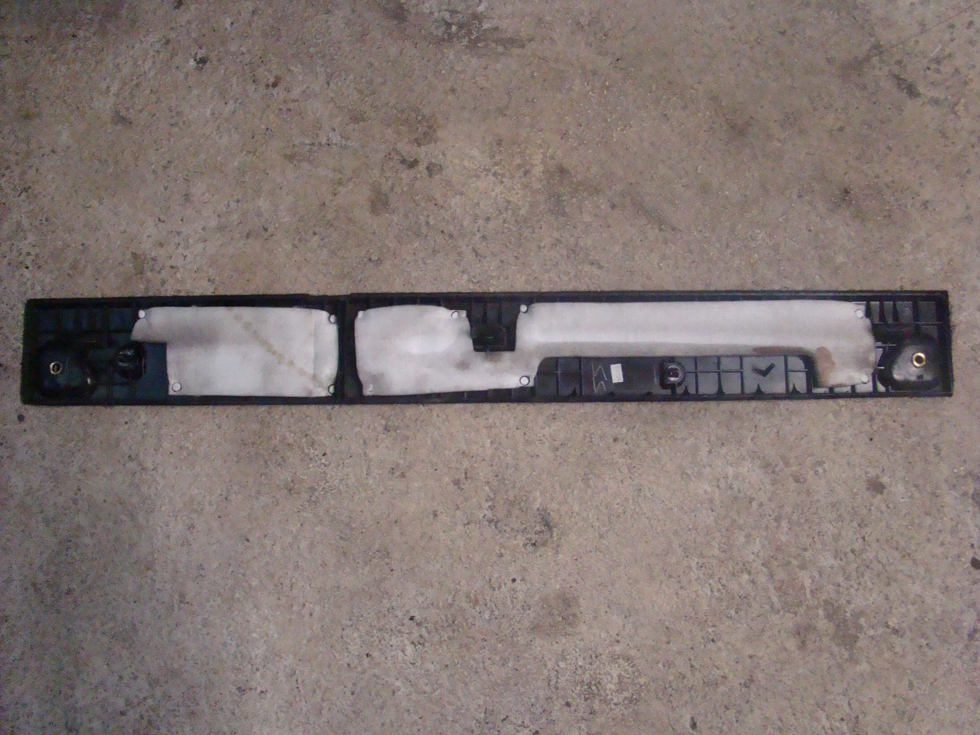 Обшивка пола багажника Mercedes-Benz W164 272 A1646801402 - миниатюра 2