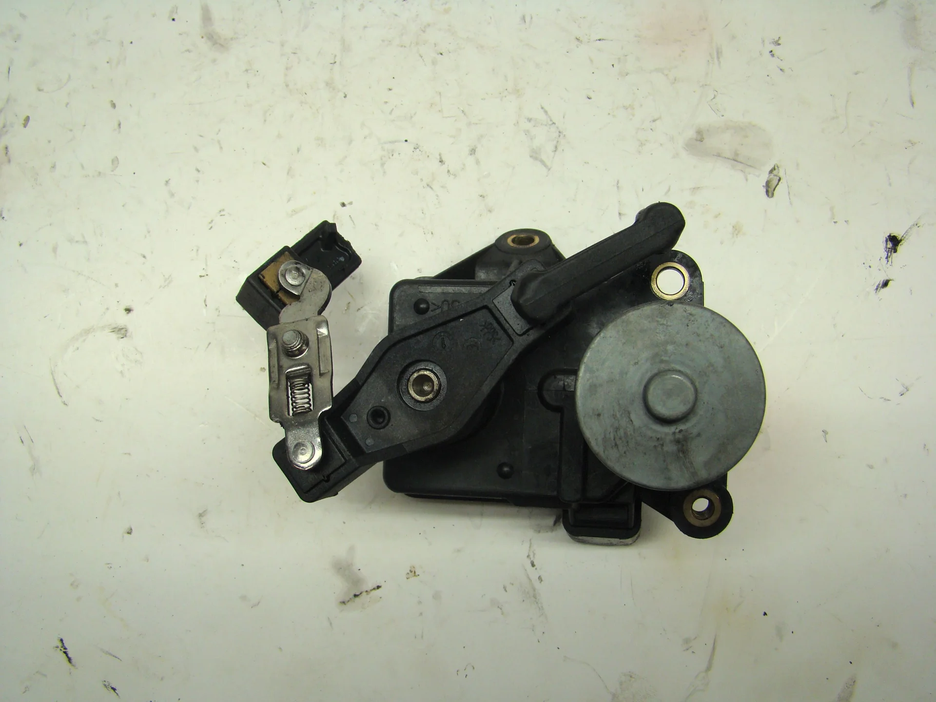 Клапан впускного коллектора Mercedes-Benz W164 642 A6241500394 - миниатюра 2