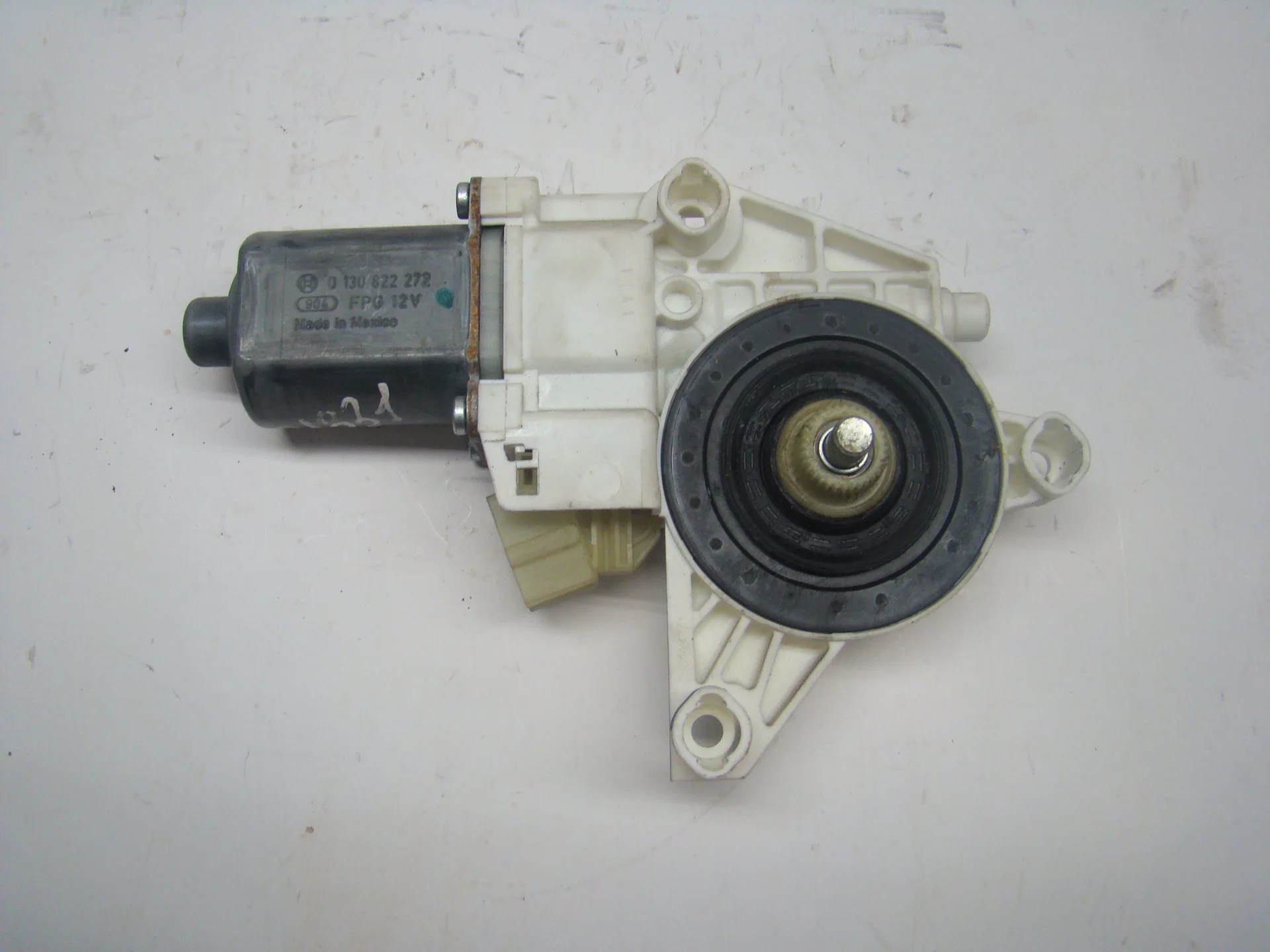 Моторчик переднего правого стеклоподъемника Mercedes-Benz W164 272 A2518200842 - изображение 1