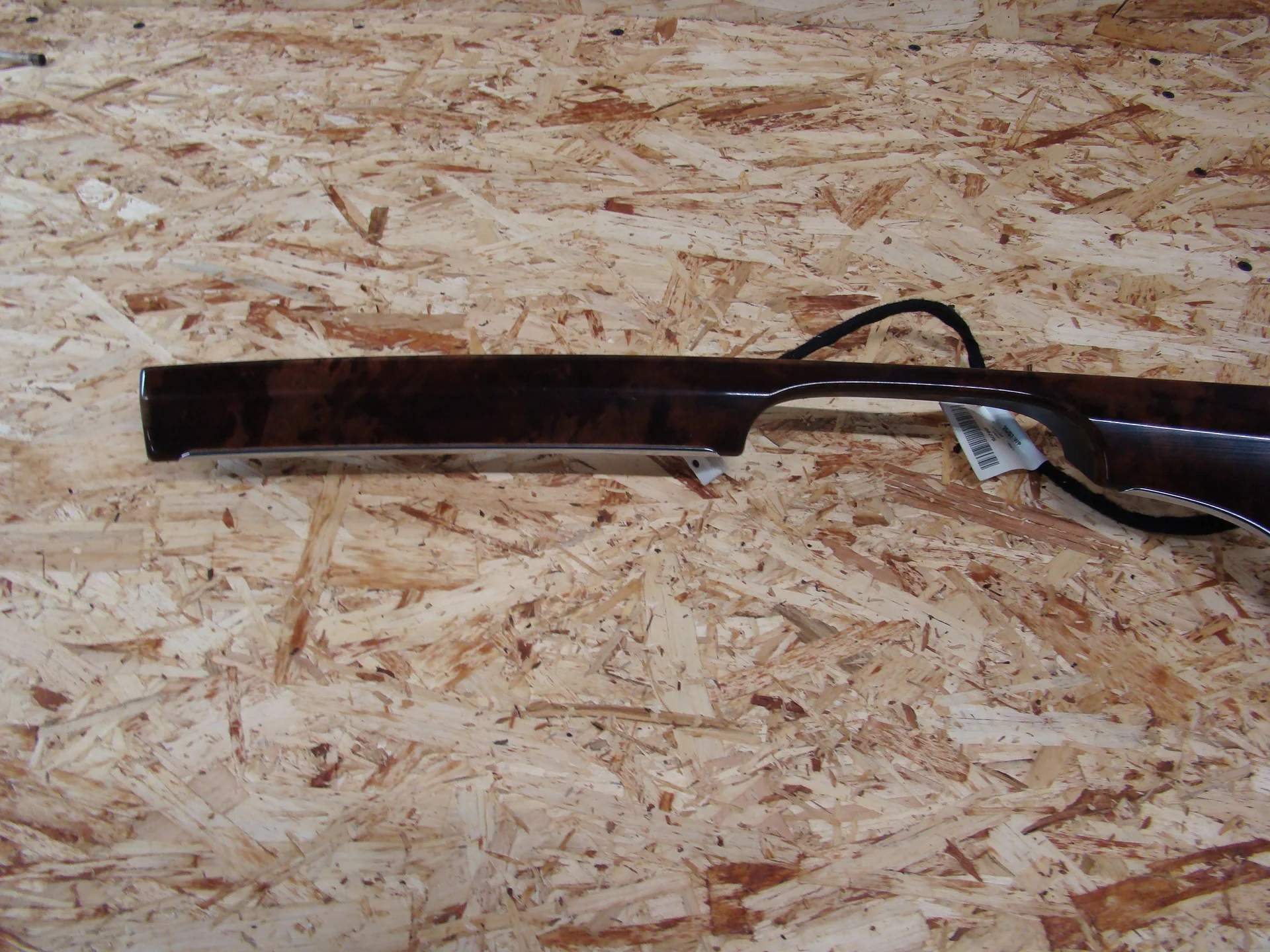 Накладка торпеды Mercedes-Benz W221 A2216800671 - миниатюра 3