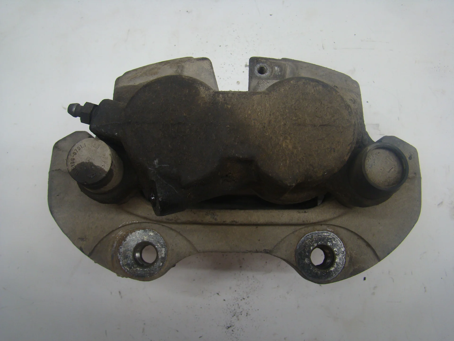 Суппорт передний правый Mercedes-Benz W164 272 A1644202483 - миниатюра 3
