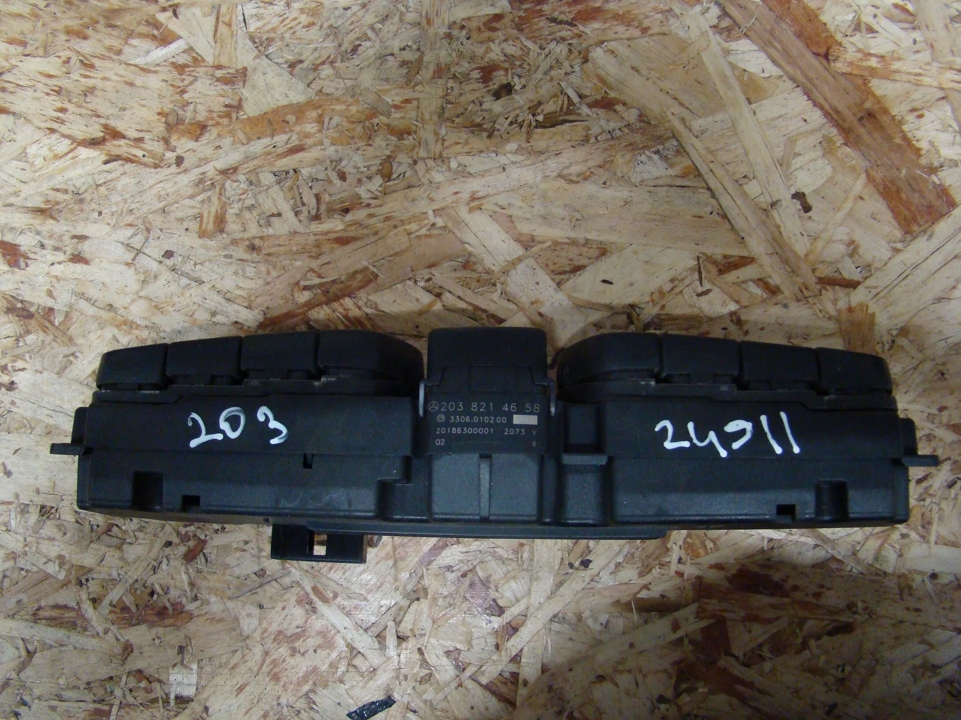 Блок кнопок Mercedes-Benz W203 А2038214658 - миниатюра 2