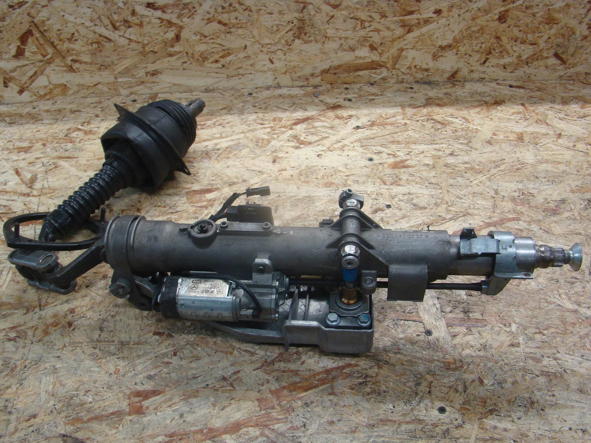 Колонка рулевая Mercedes-Benz W220 A2204620220 - миниатюра 2