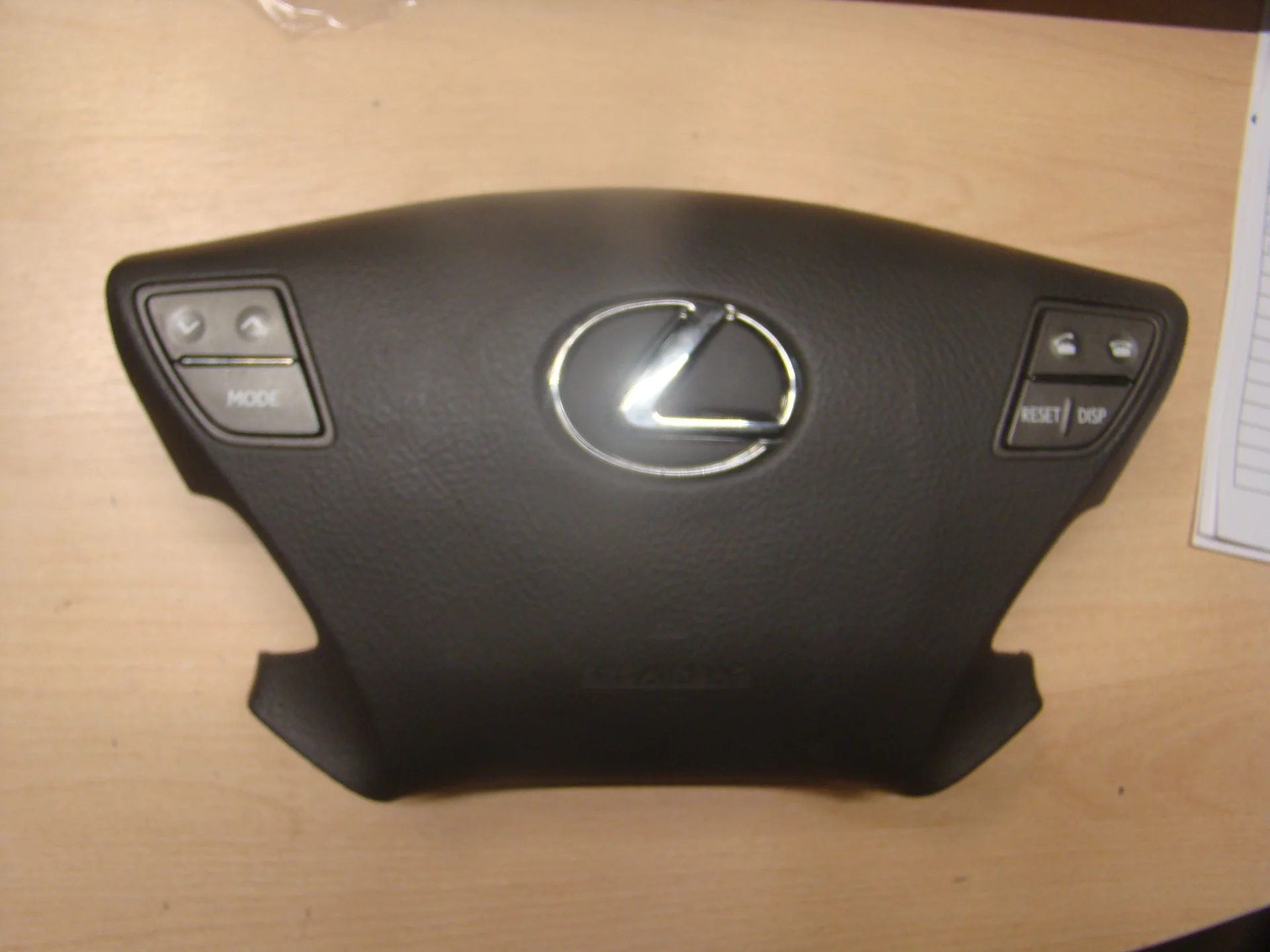 Lexus LS IV USF40 - изображение 1