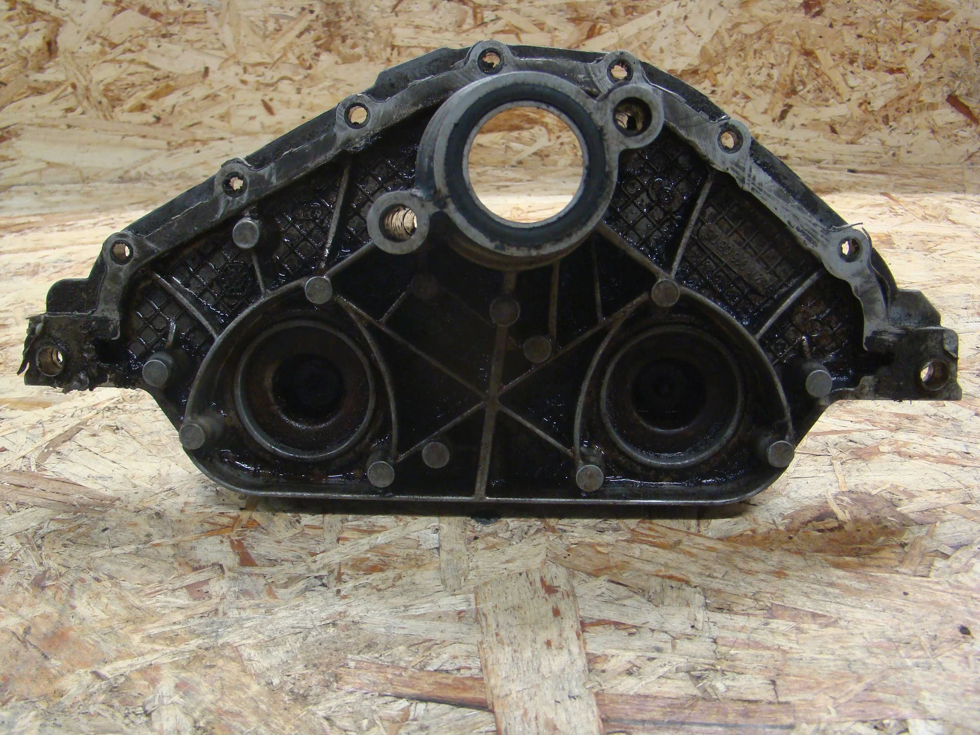 Крышка головки блока цилиндров Mercedes-Benz W203 A2710160806 - миниатюра 2