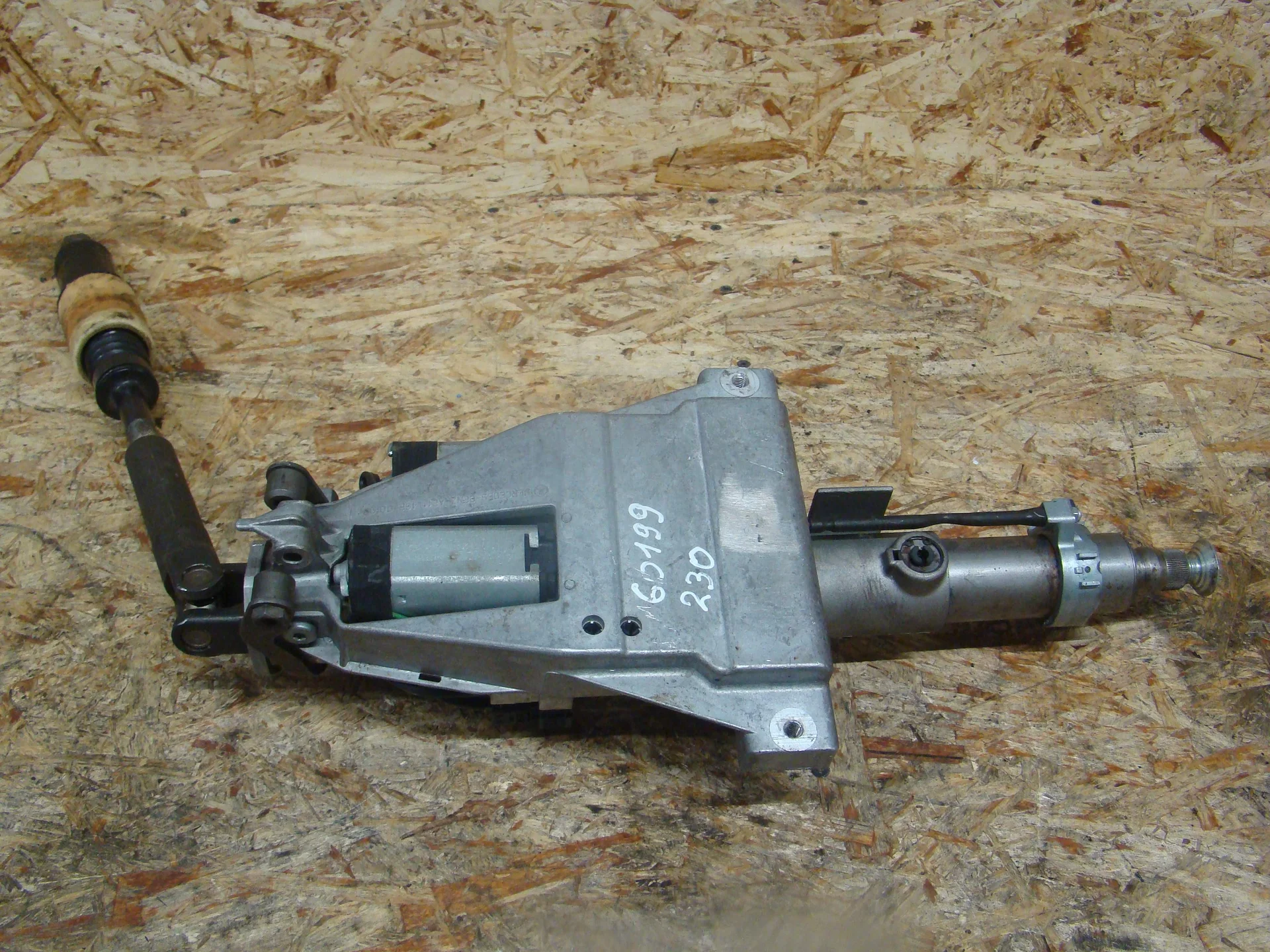 Колонка рулевая Mercedes-Benz R230  A2304620320 - миниатюра 2