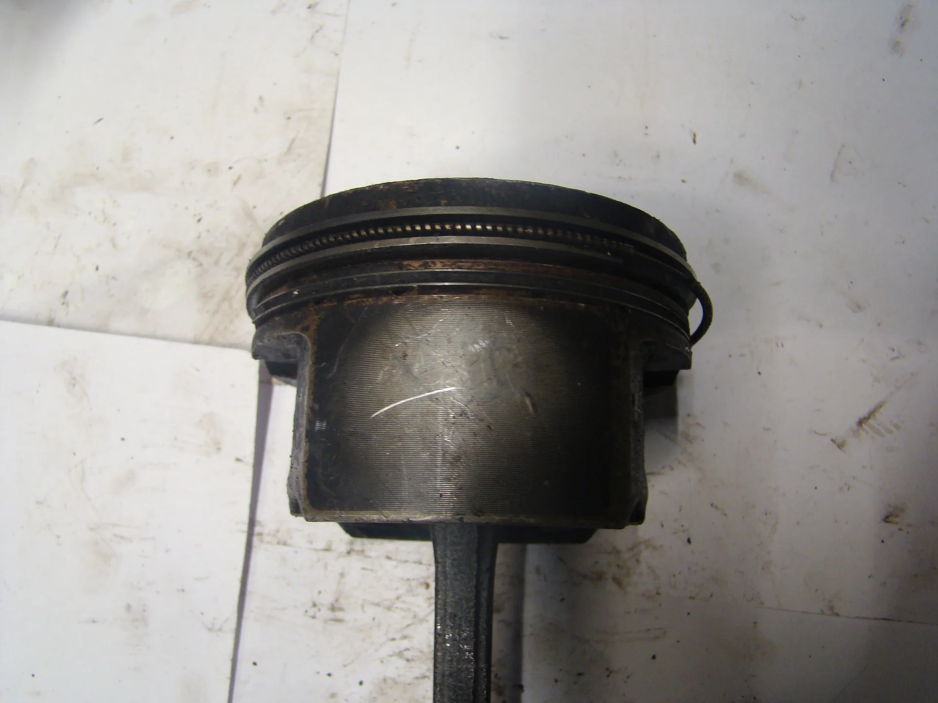 Поршень с шатуном Mercedes-Benz W124 102 - миниатюра 3