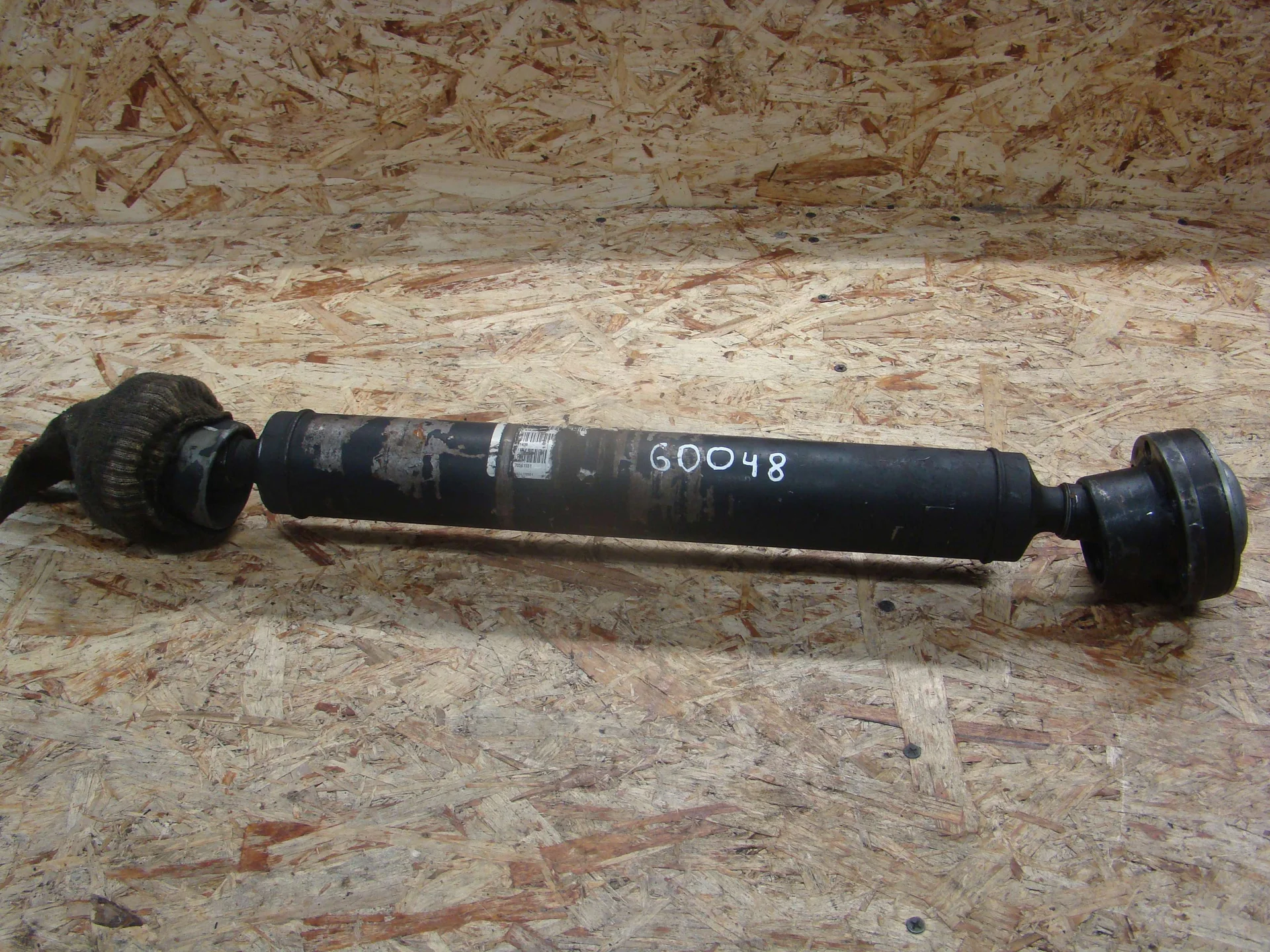Карданный вал передний Mercedes-Benz W164 A1644100501 - изображение 1