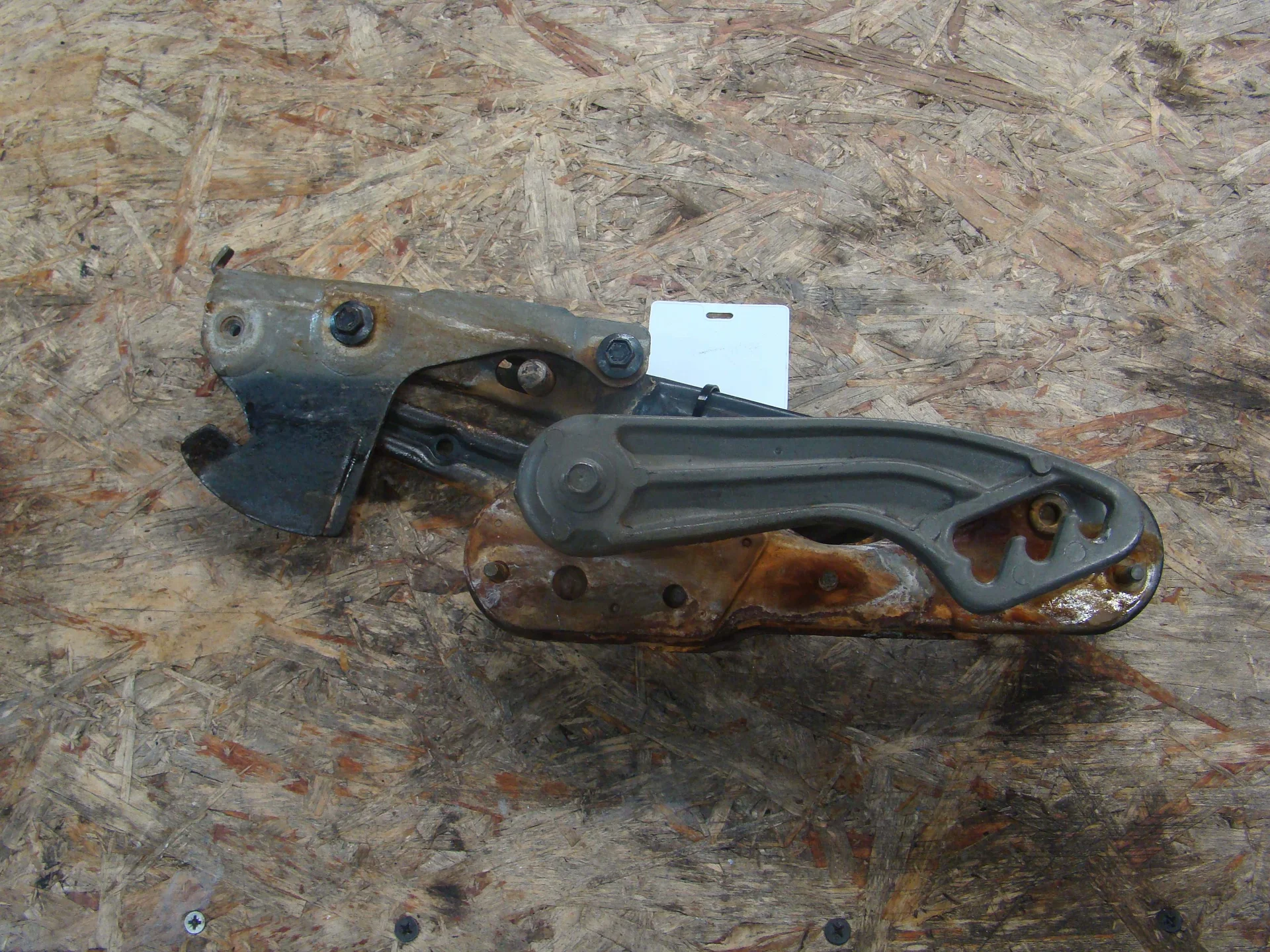 Петля капота правая Mercedes-Benz W140 A1298800228 - миниатюра 2